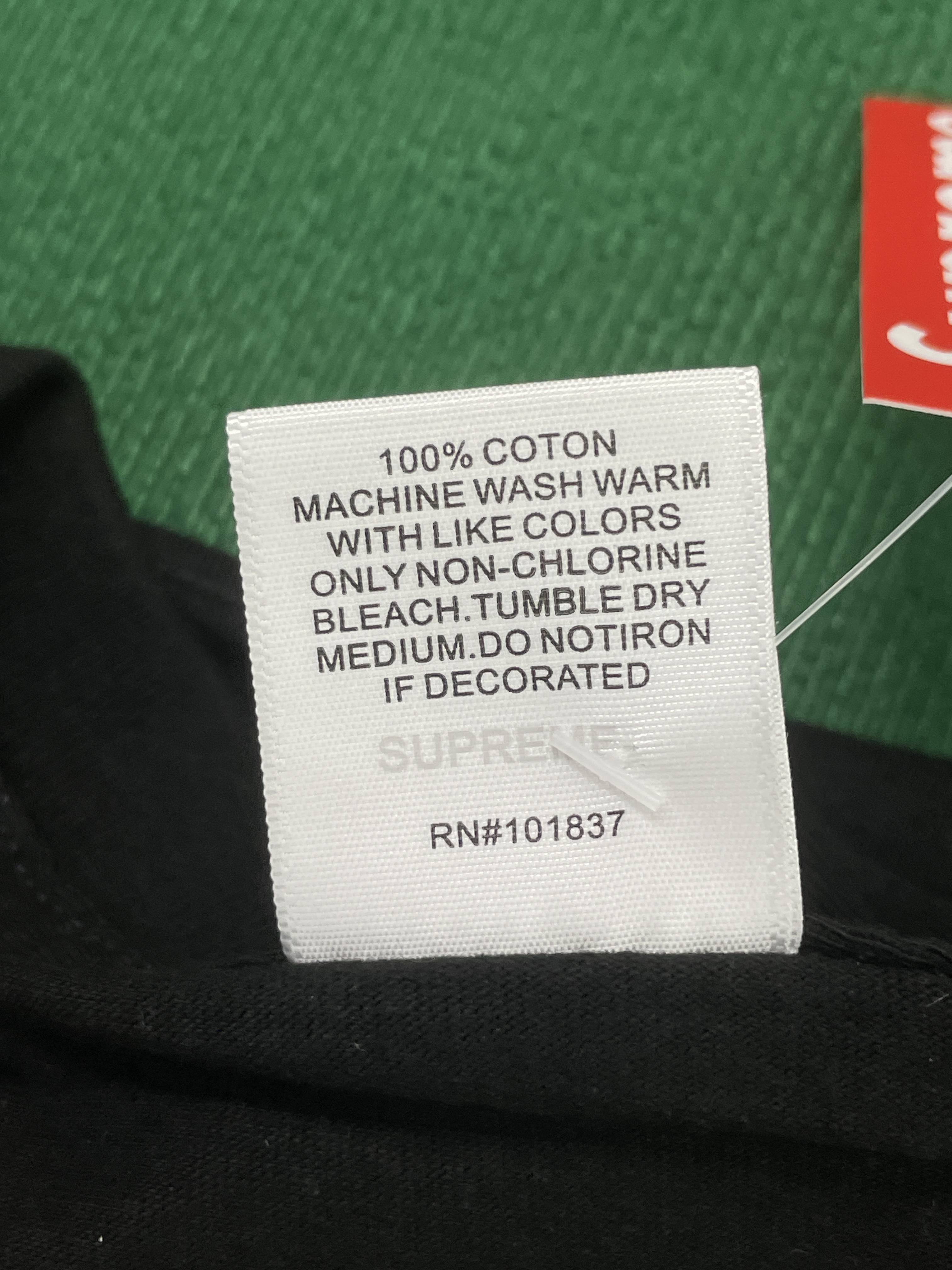 T-Shirt — QC-Foto 3 von 25
