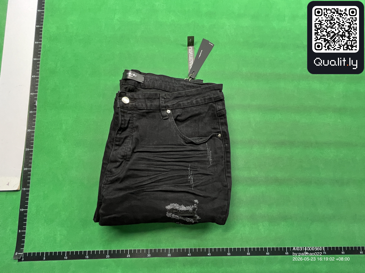 Jeansy — zdjęcie QC 1 z 54