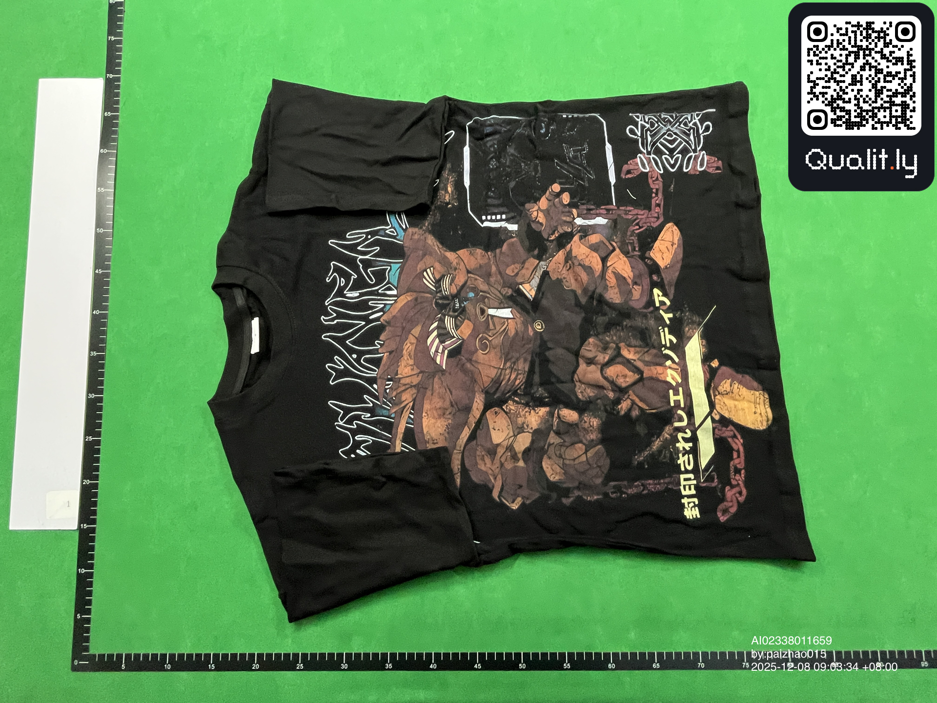 Camiseta — foto QC 2 de 10