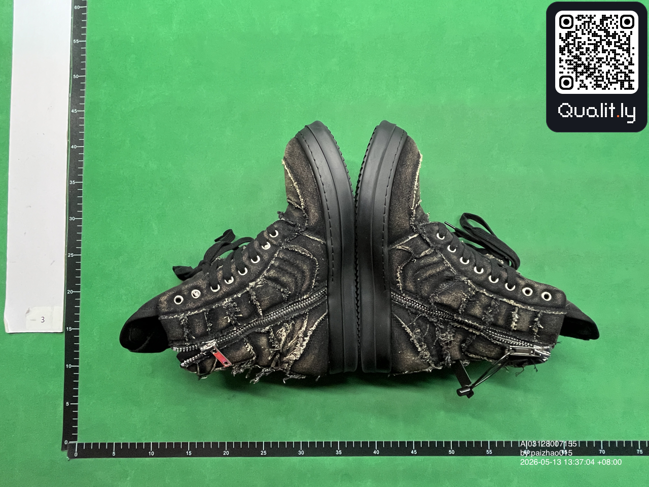 Sneakers — foto QC 3 di 6