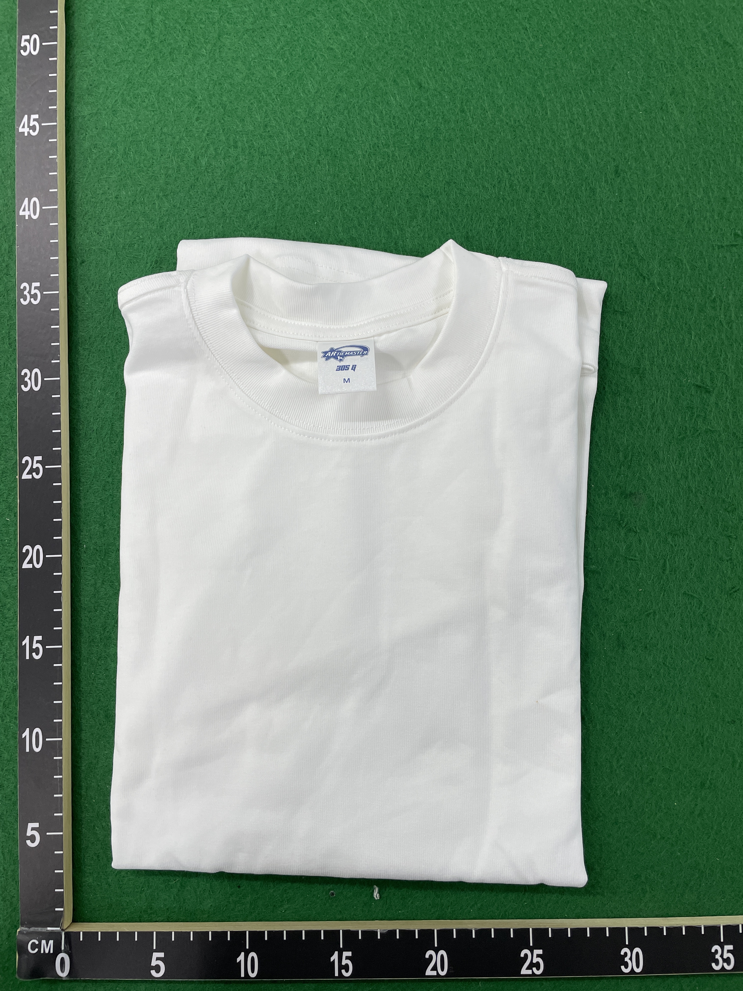 T-shirt — foto QC 1 de 68