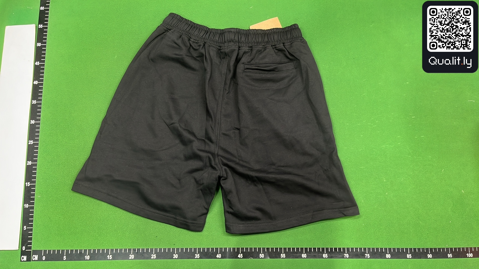 Shorts QC photo 3 of 8