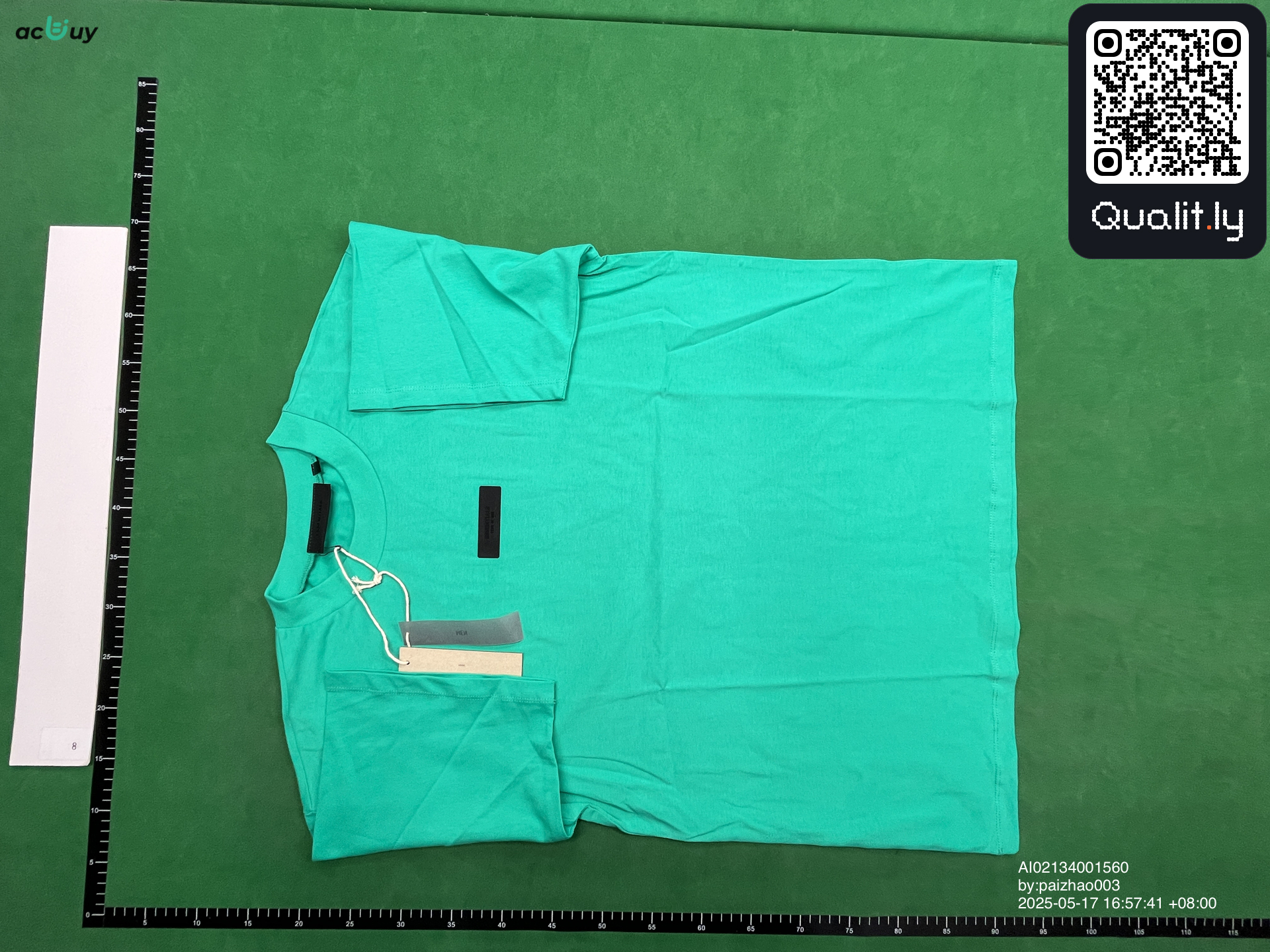 T-shirt — foto QC 3 di 4