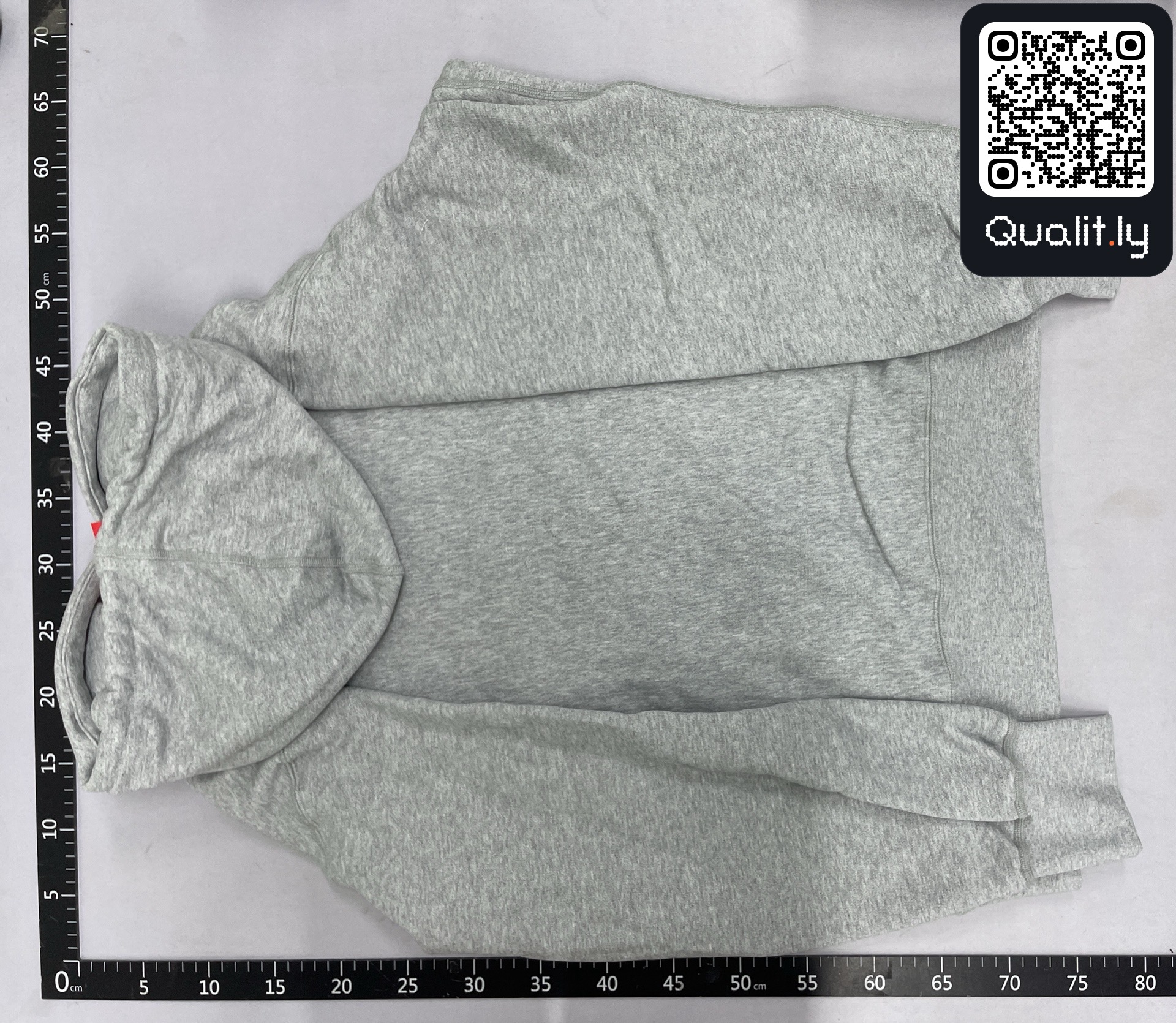 Sweatshirt QC photo 2 of 47