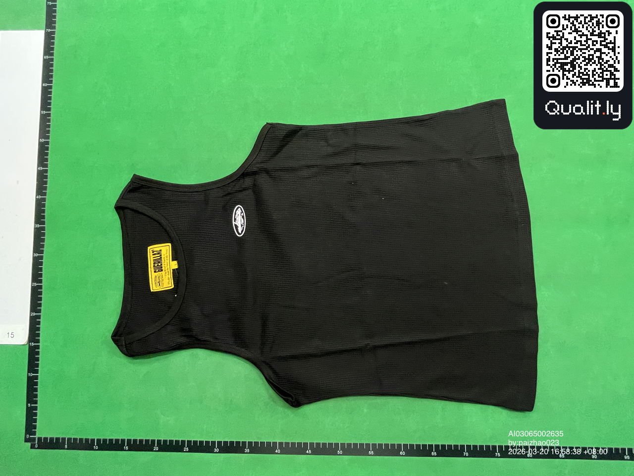 Pull — photo QC 3 sur 10