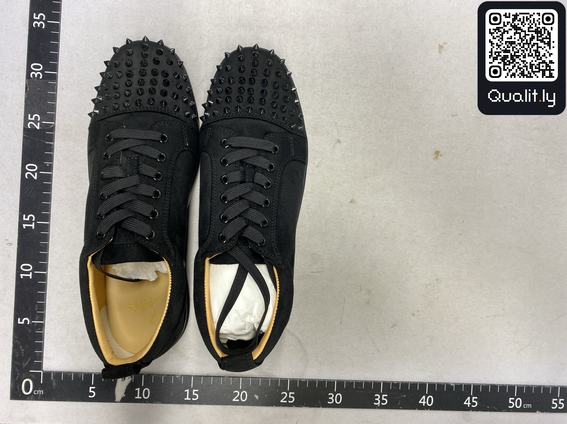 Sneakers — QC-foto 2 av 142