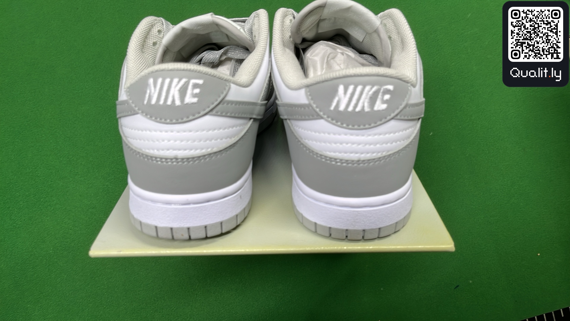 Sneakers QC photo 3 of 203