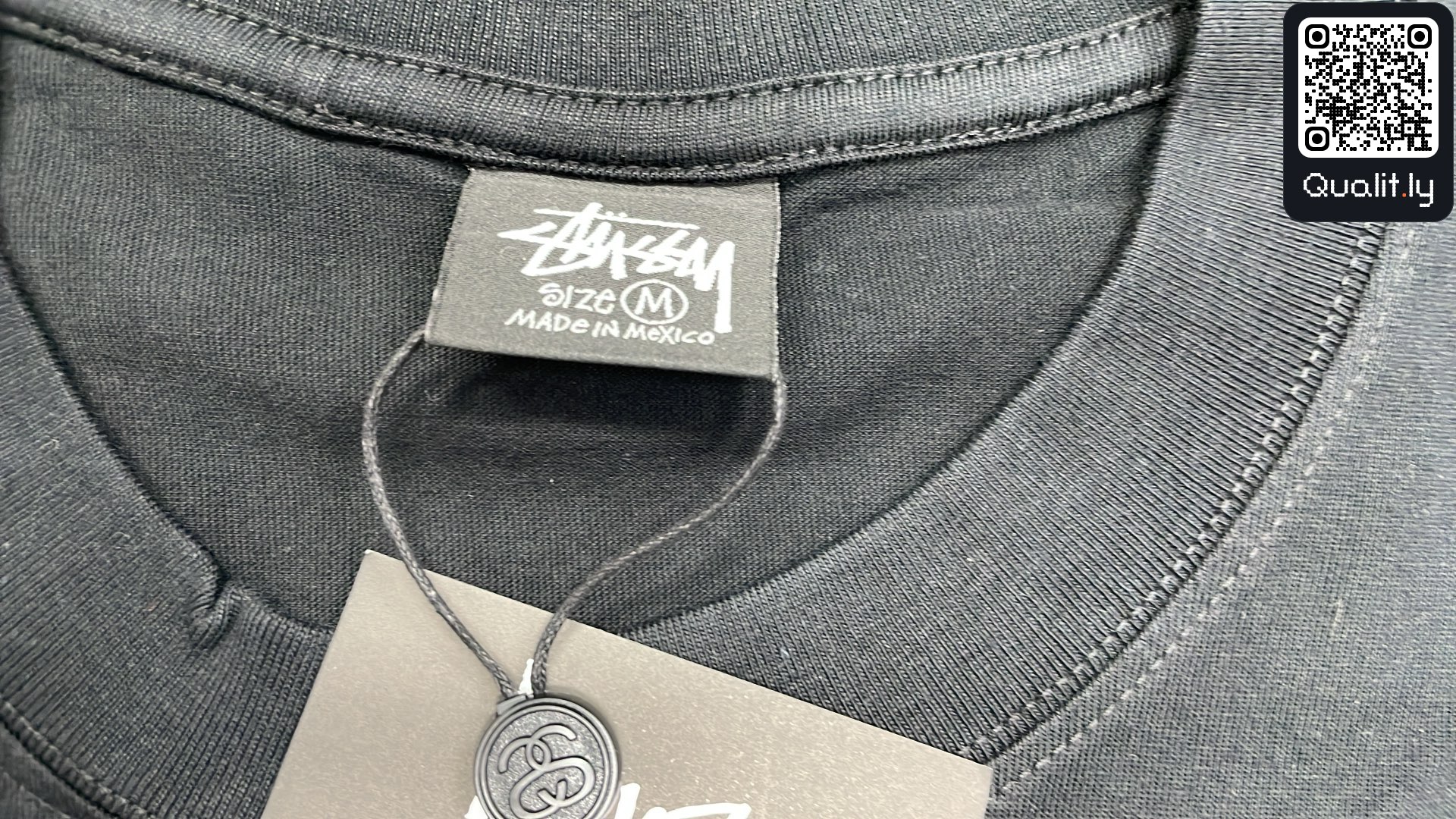 T-shirt QC photo 1 of 189