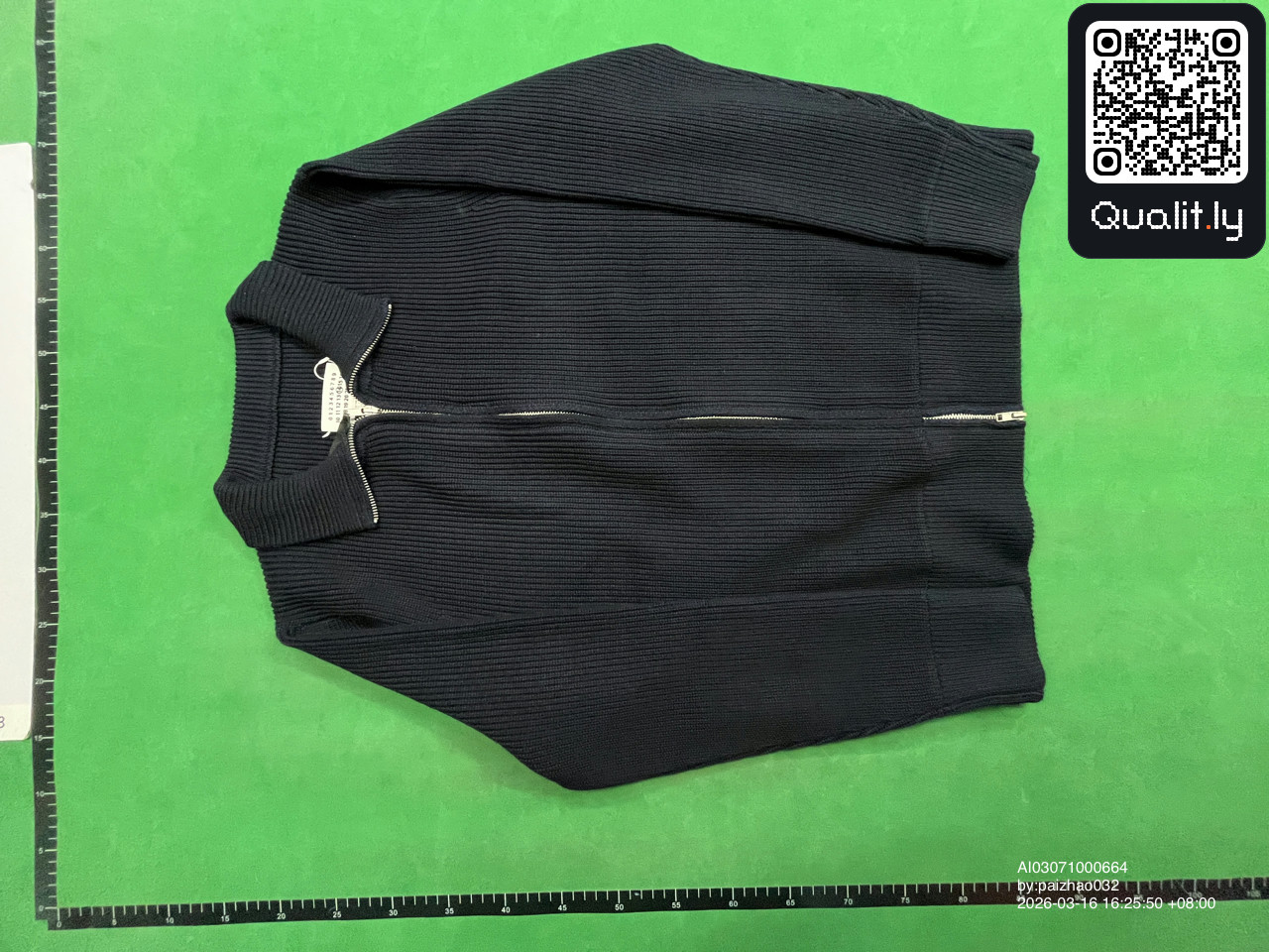 Sweater QC photo 3 of 50