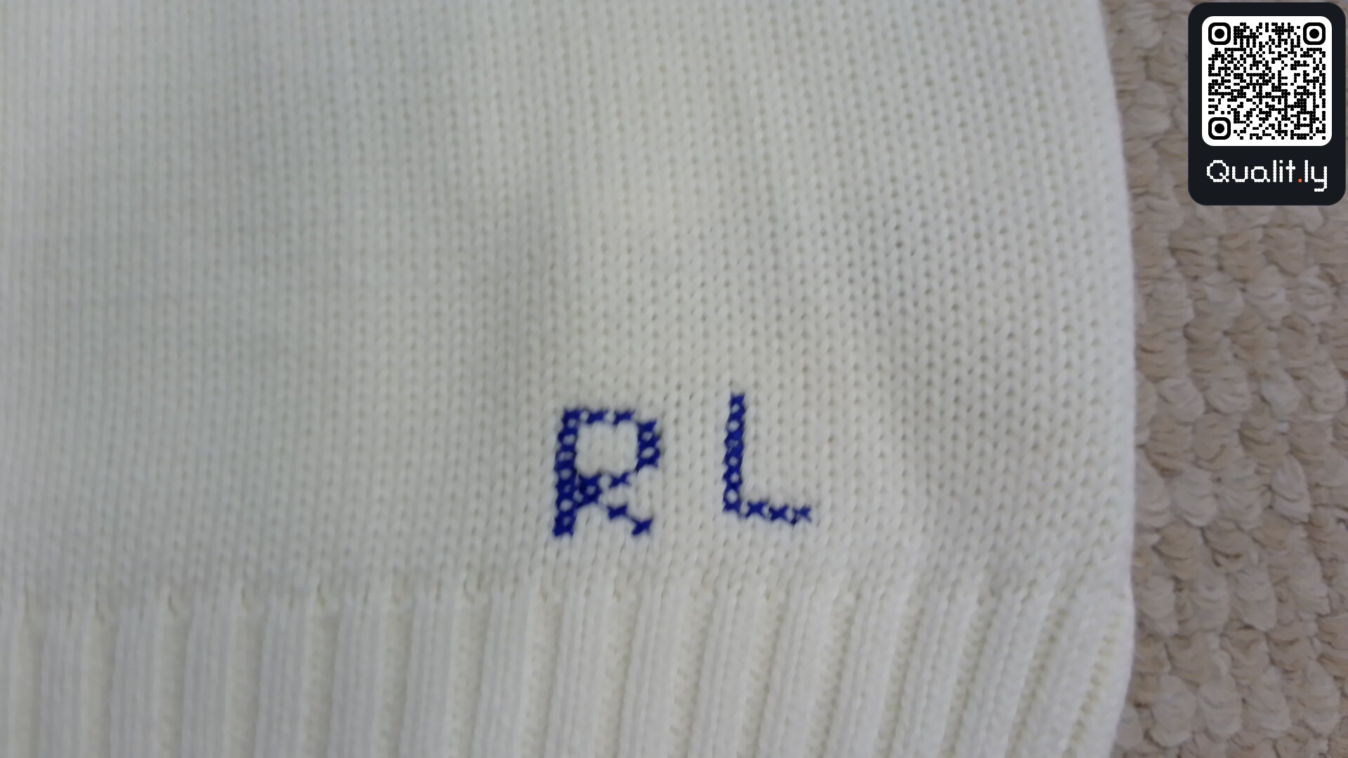 Pullover — QC-Foto 2 von 9