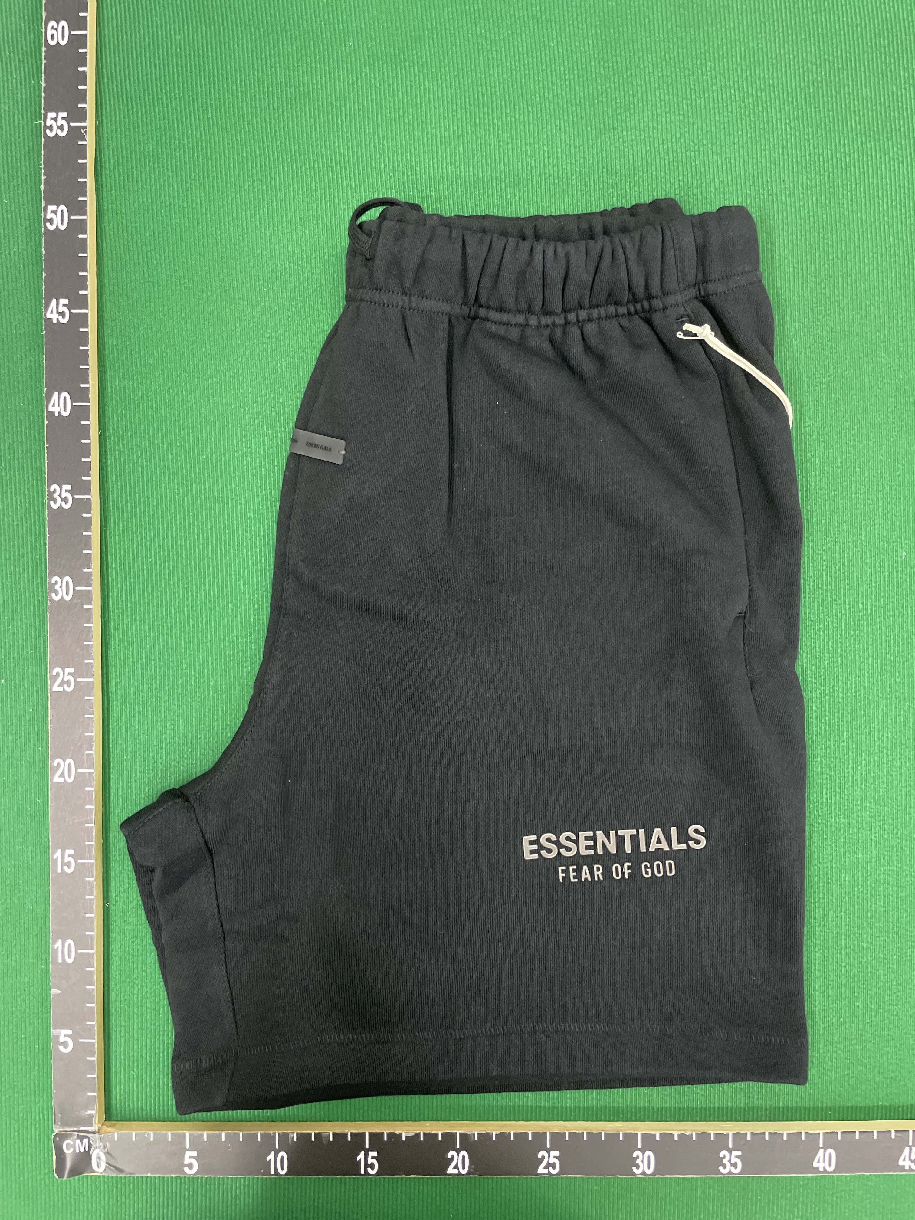 Shorts QC photo 1 of 81