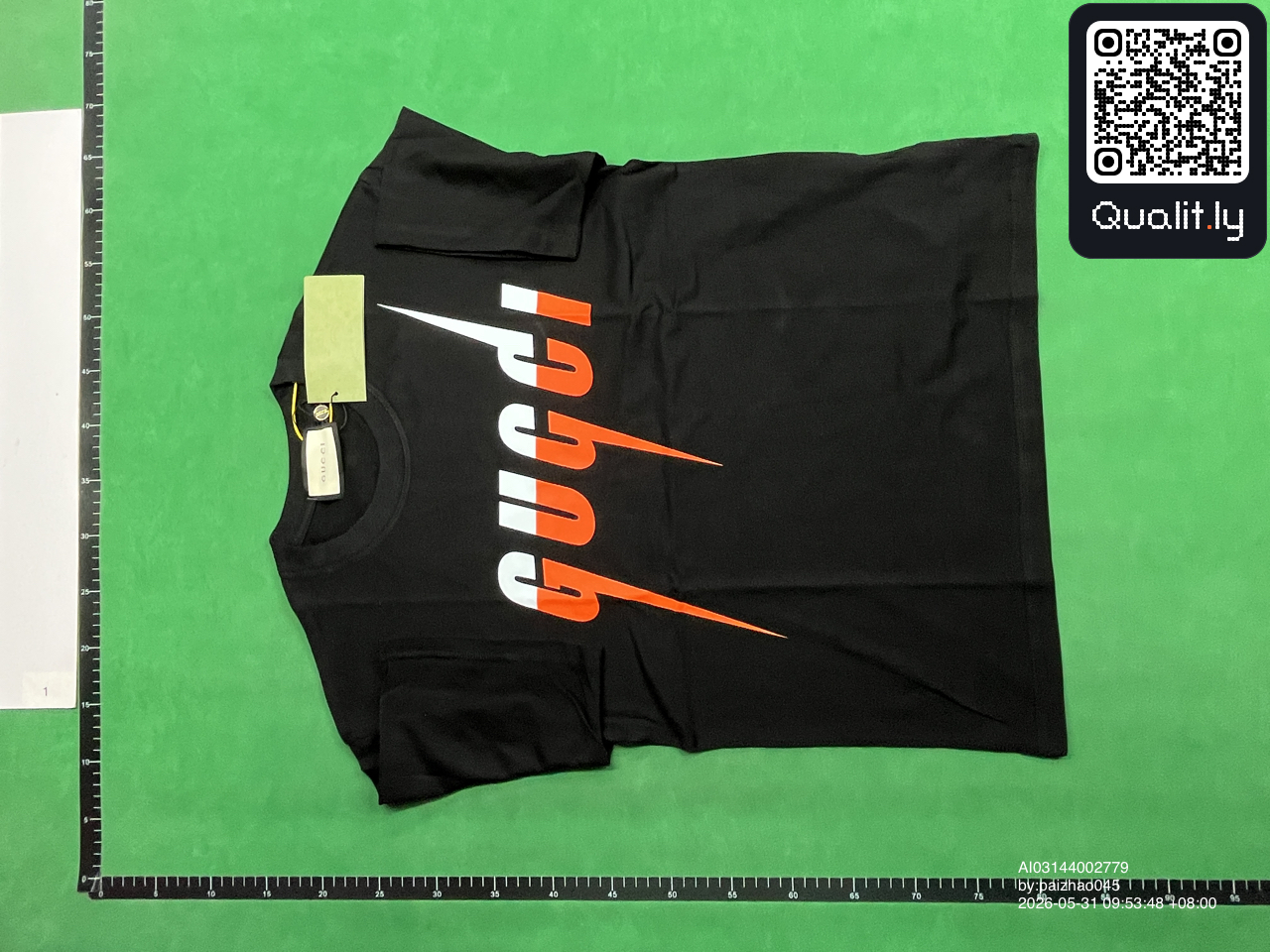 T-shirt — foto QC 2 di 118