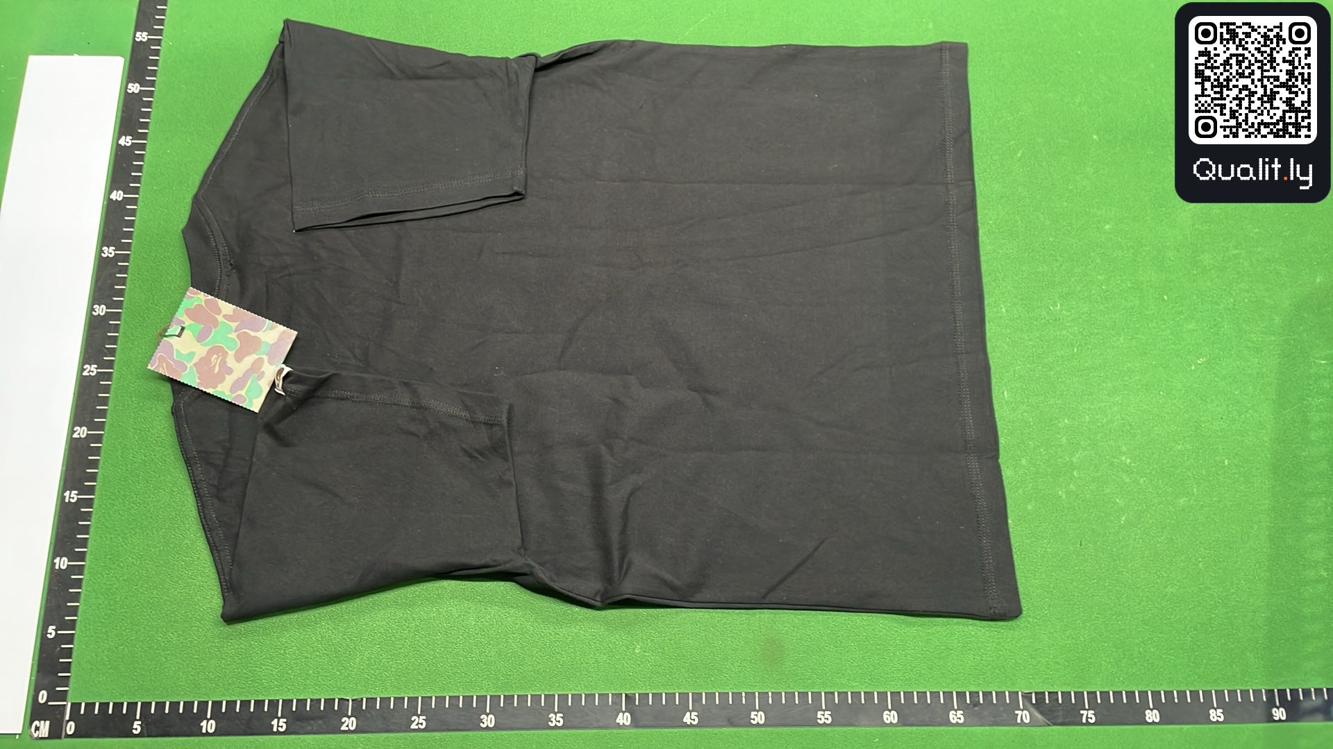 T-shirt — foto QC 3 di 153