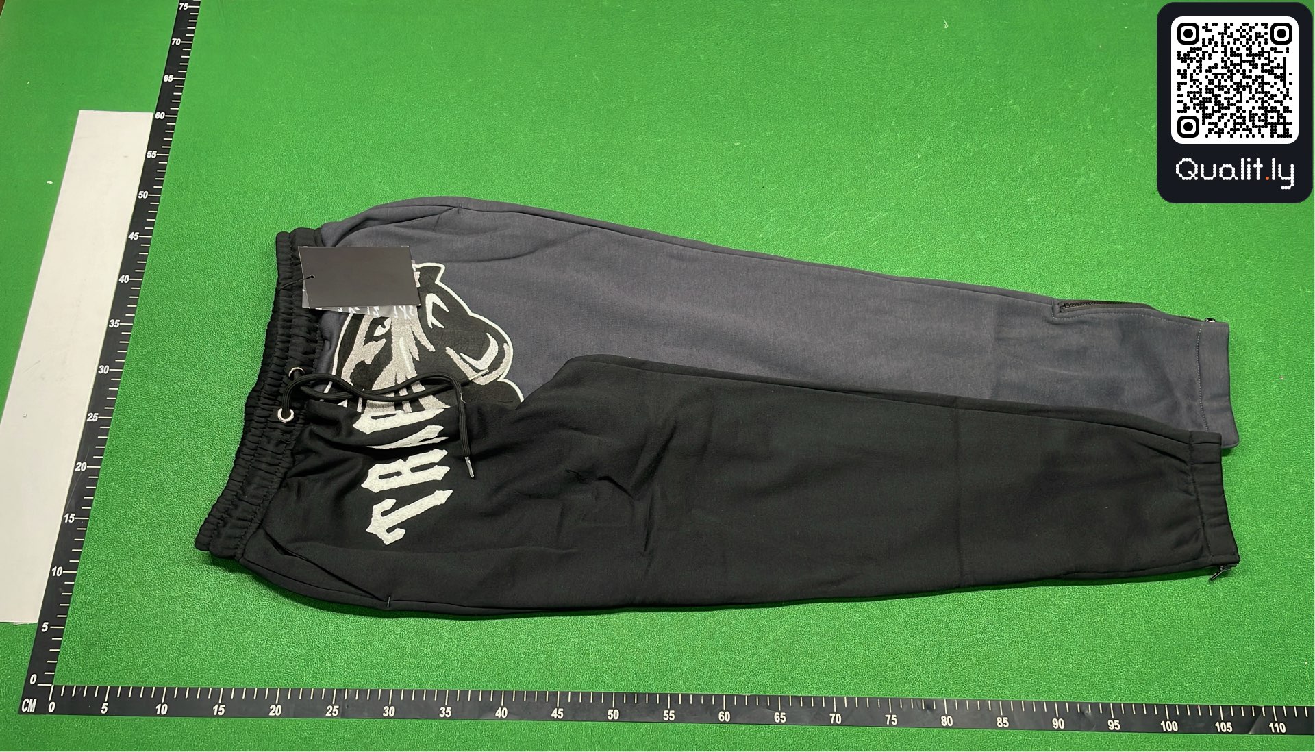 Pants QC photo 2 of 8
