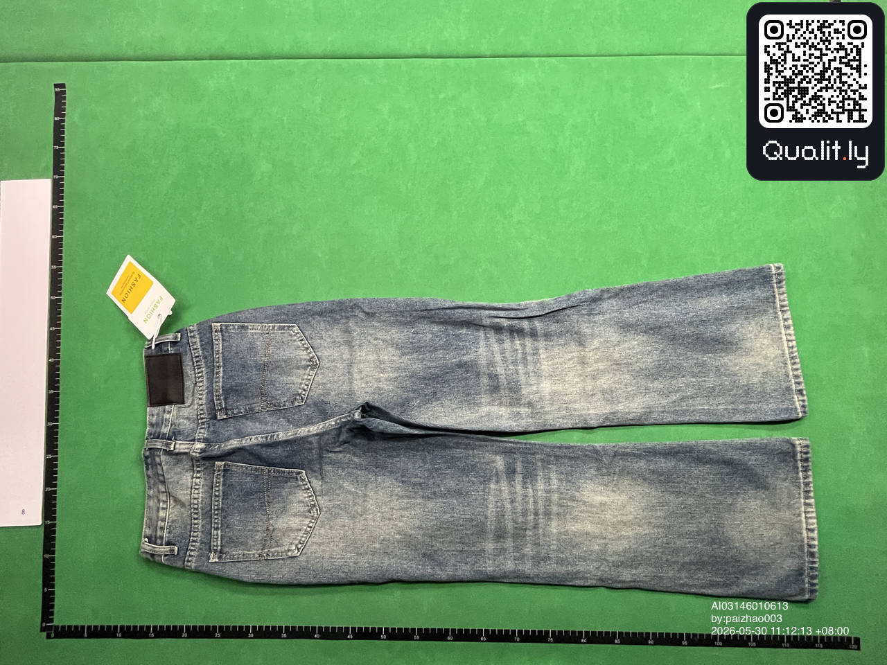 Jeans QC photo 2 of 26