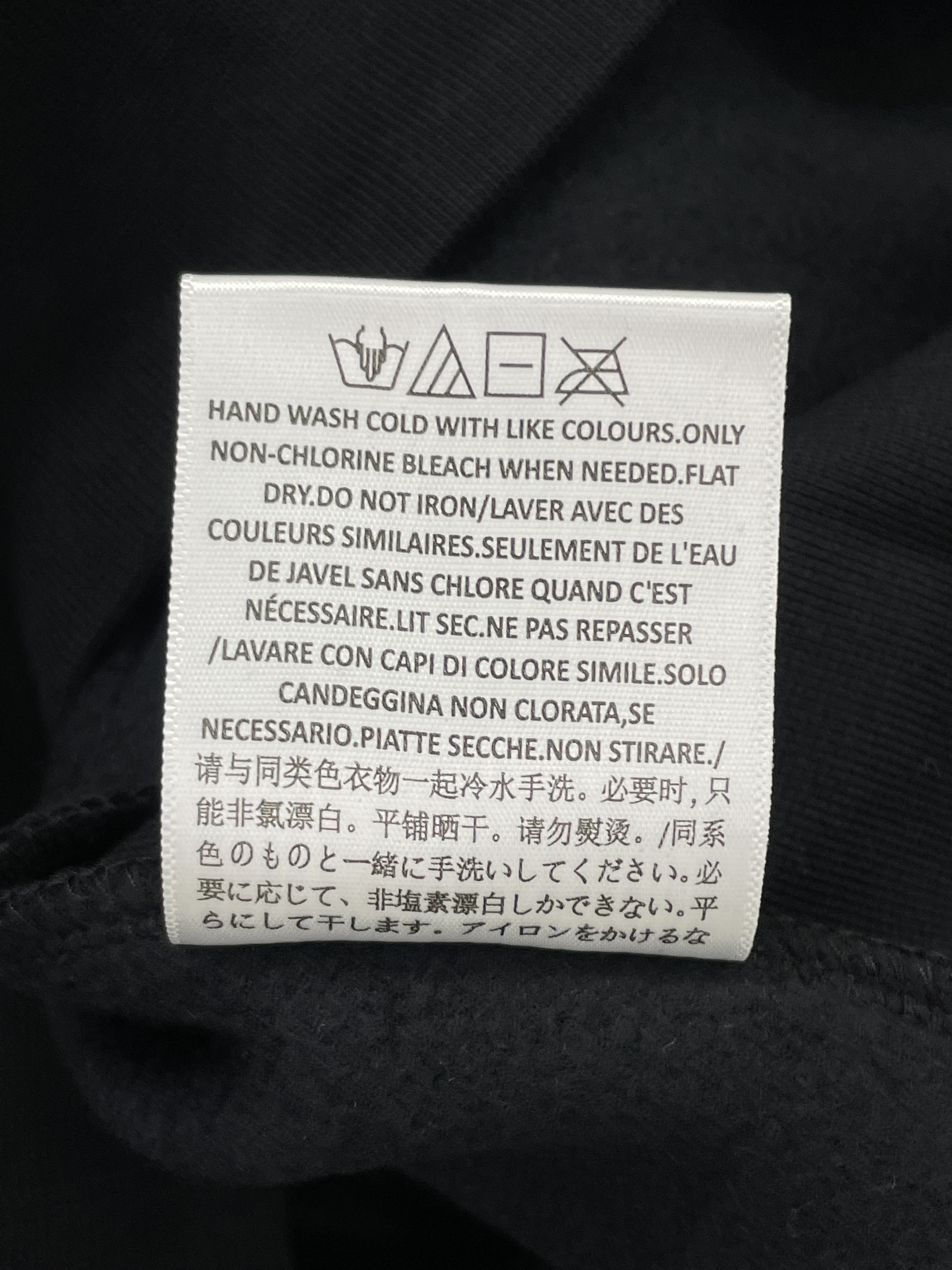 Hoodie QC photo 3 of 42