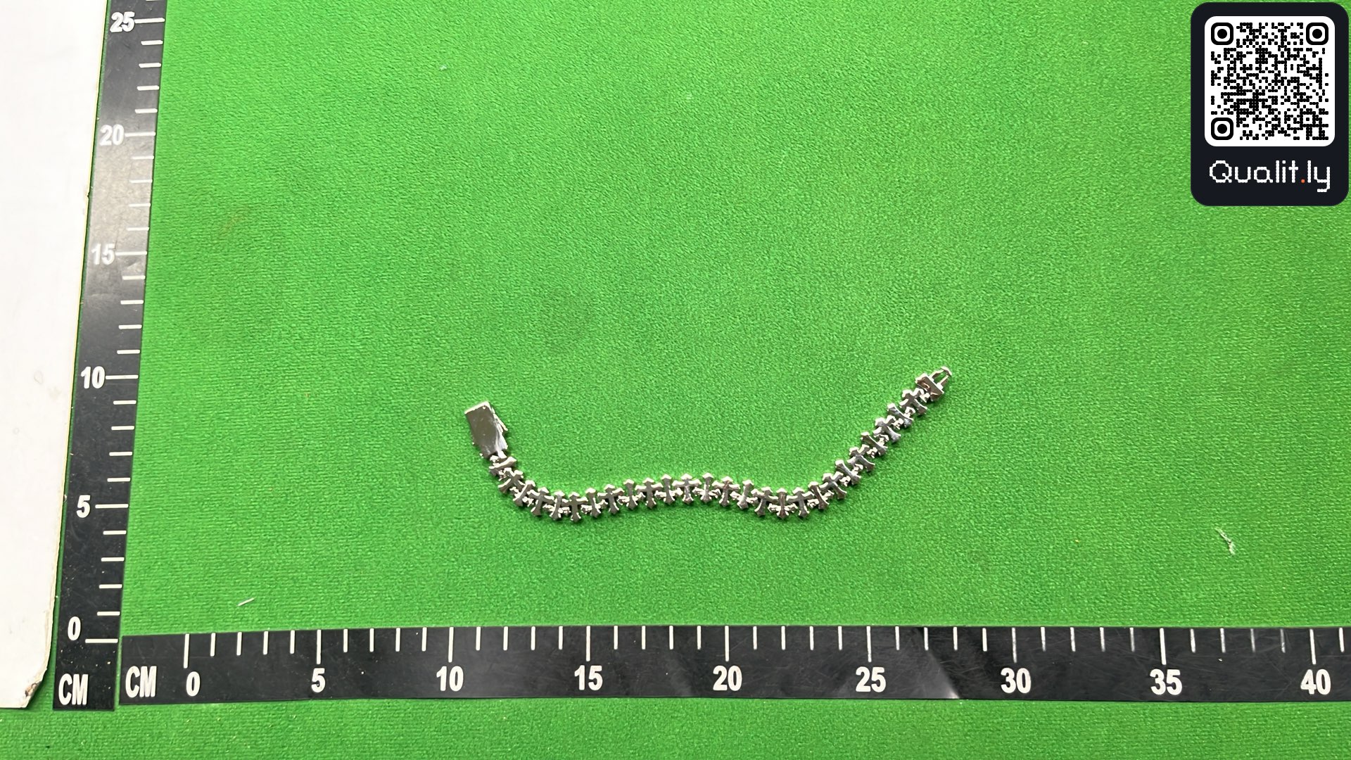 Jewelry QC photo 2 of 3