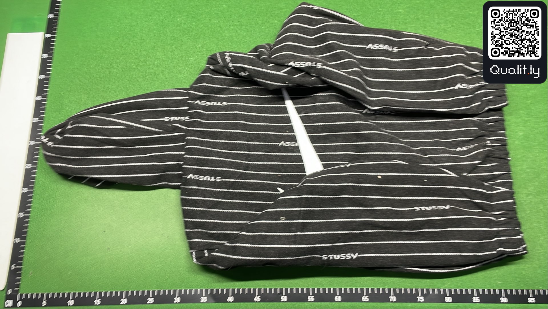 Jacket QC photo 3 of 8