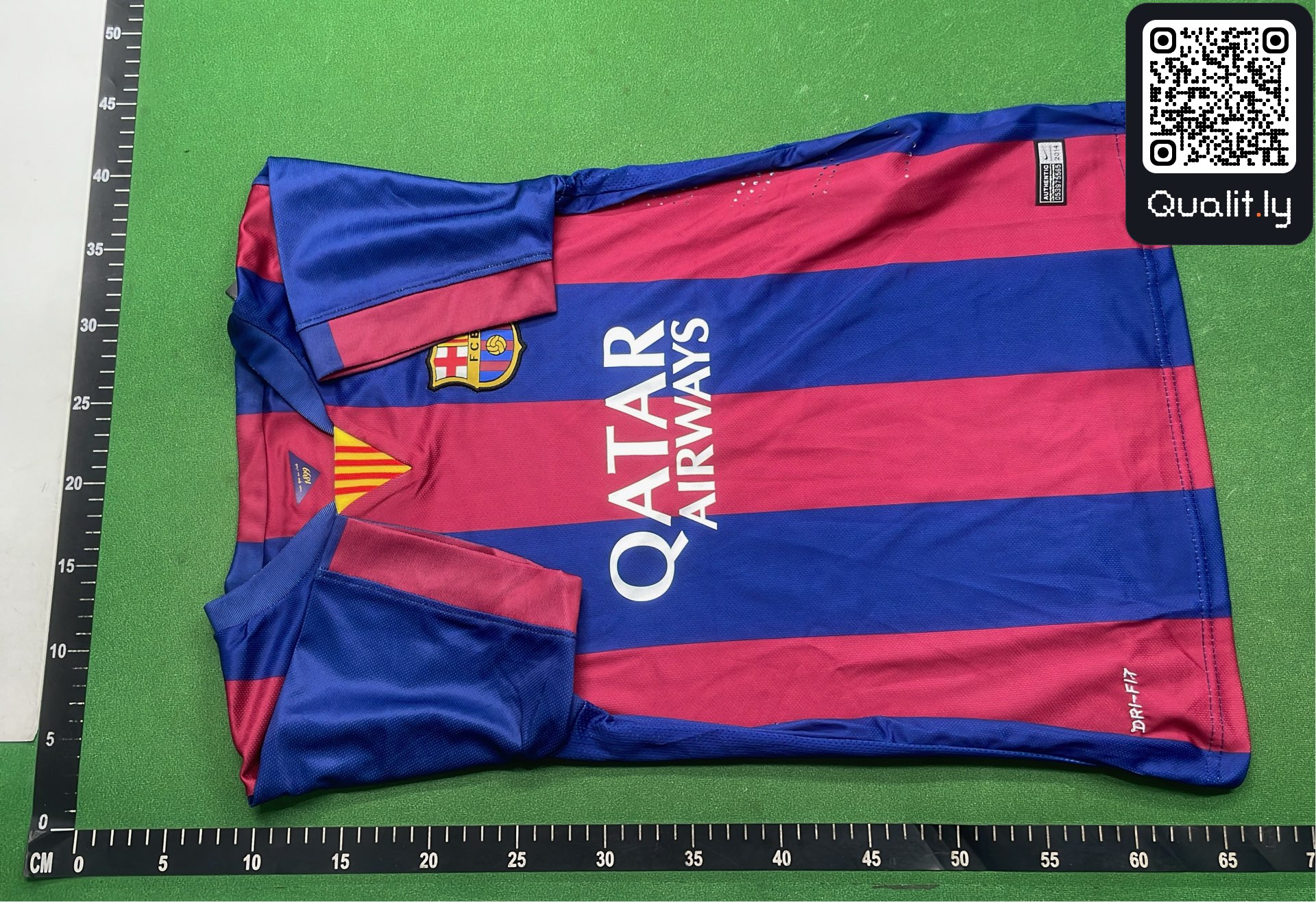 Chemise — photo QC 2 sur 5