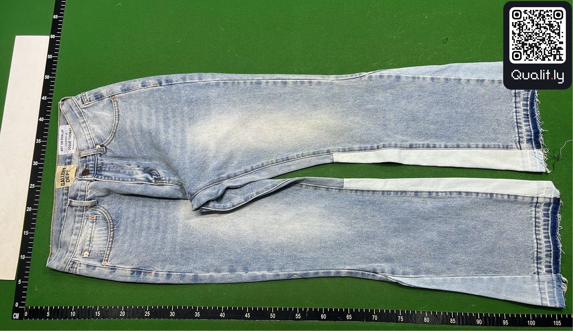 Jeans QC photo 2 of 103
