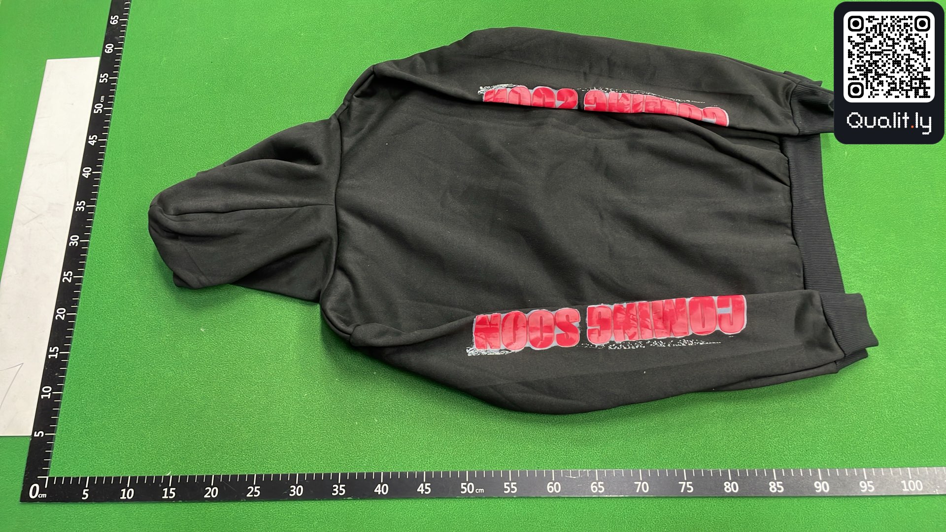 Hoodie QC photo 3 of 8
