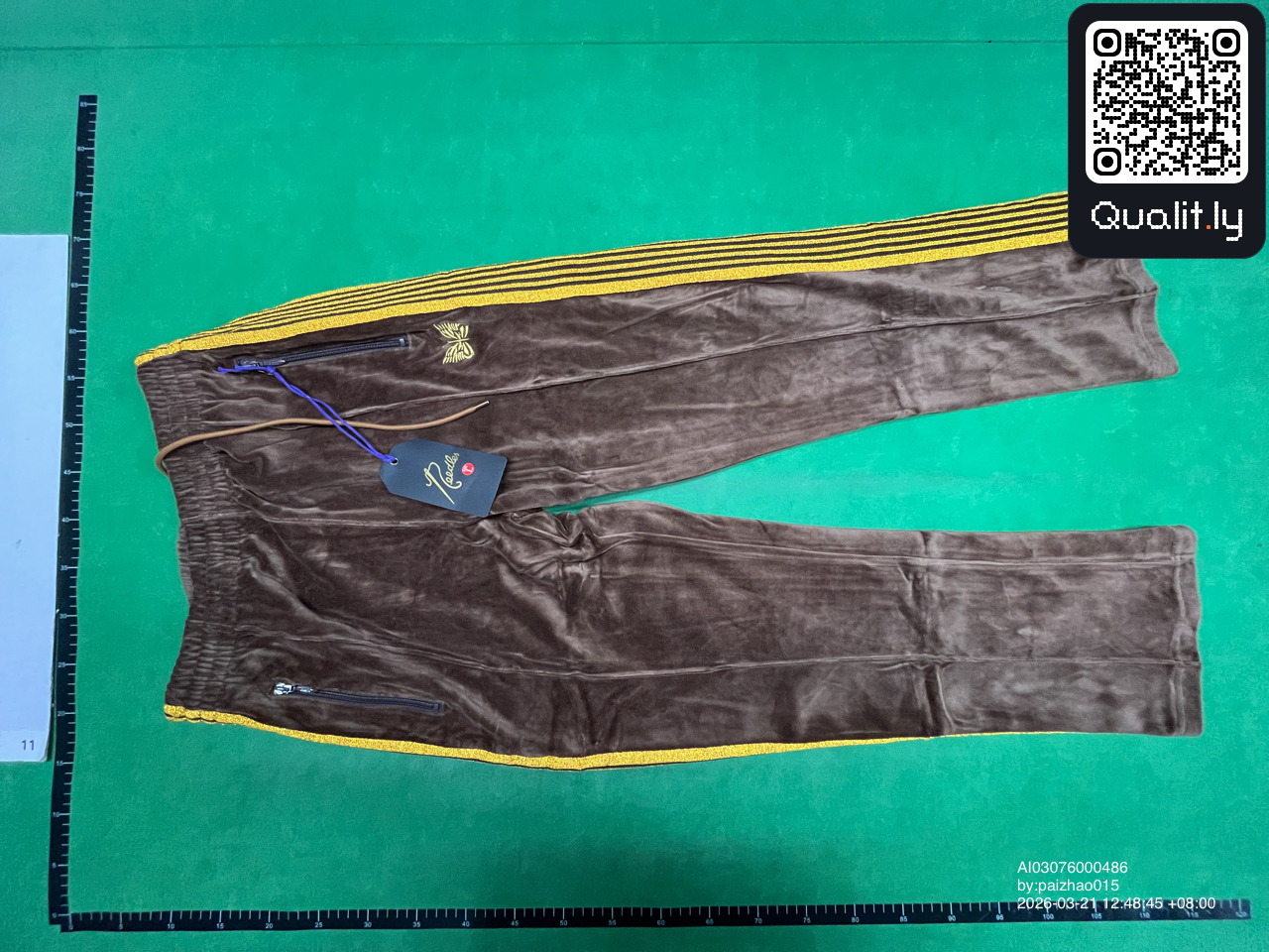 Pantaloni — fotografie QC 3 din 14