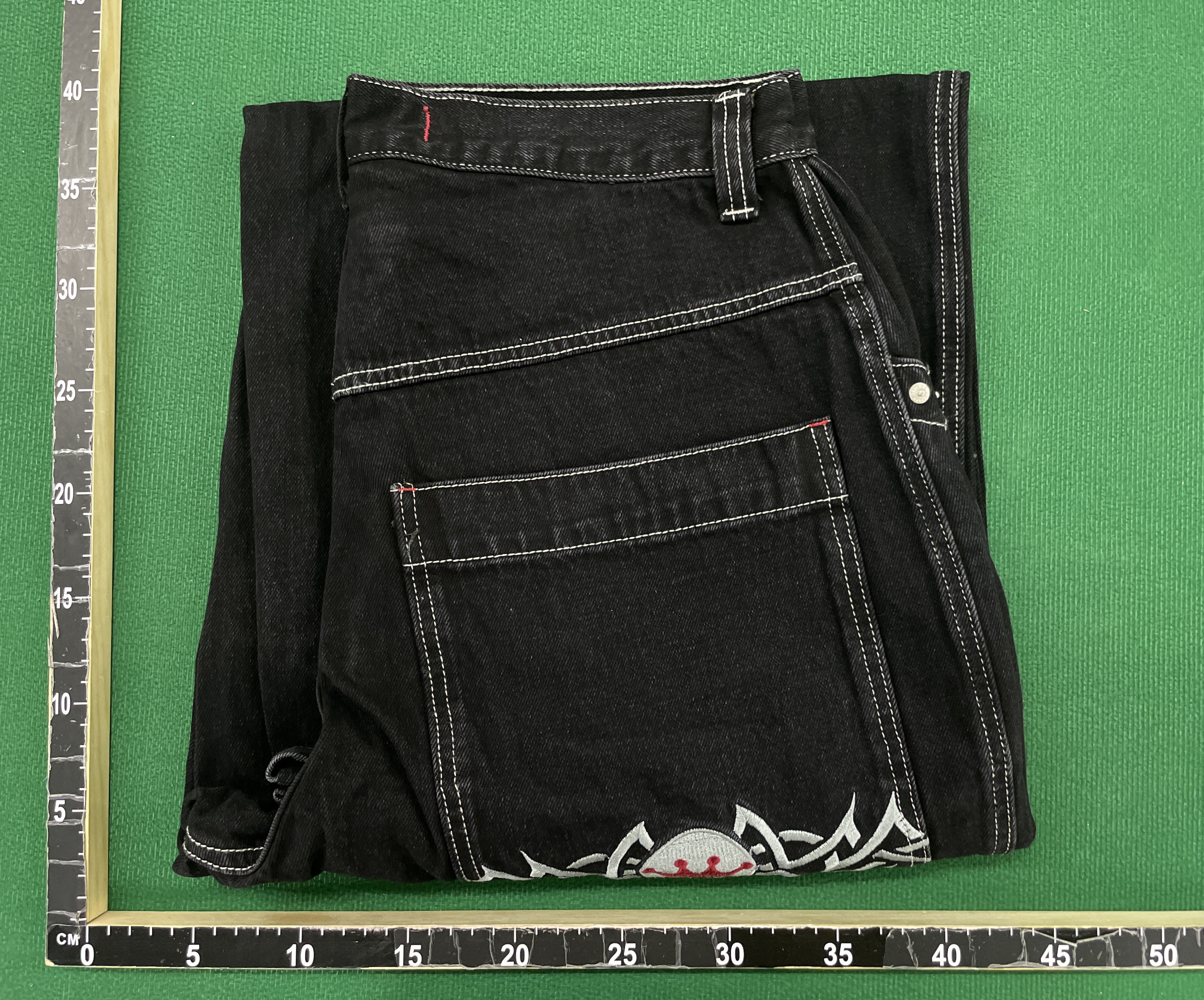 Jeansy — zdjęcie QC 1 z 36