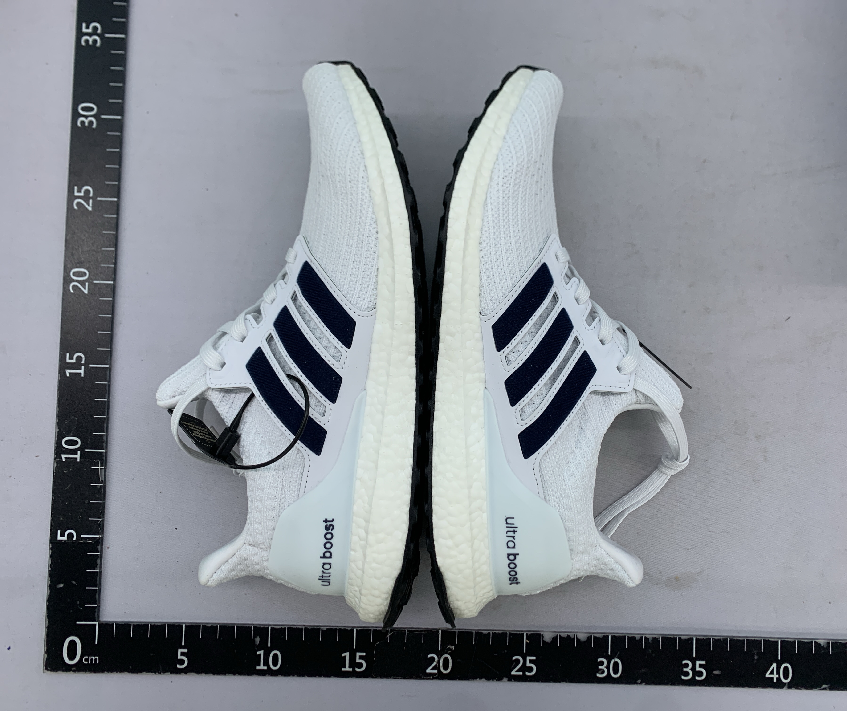 Sneaker — QC-Foto 2 von 65