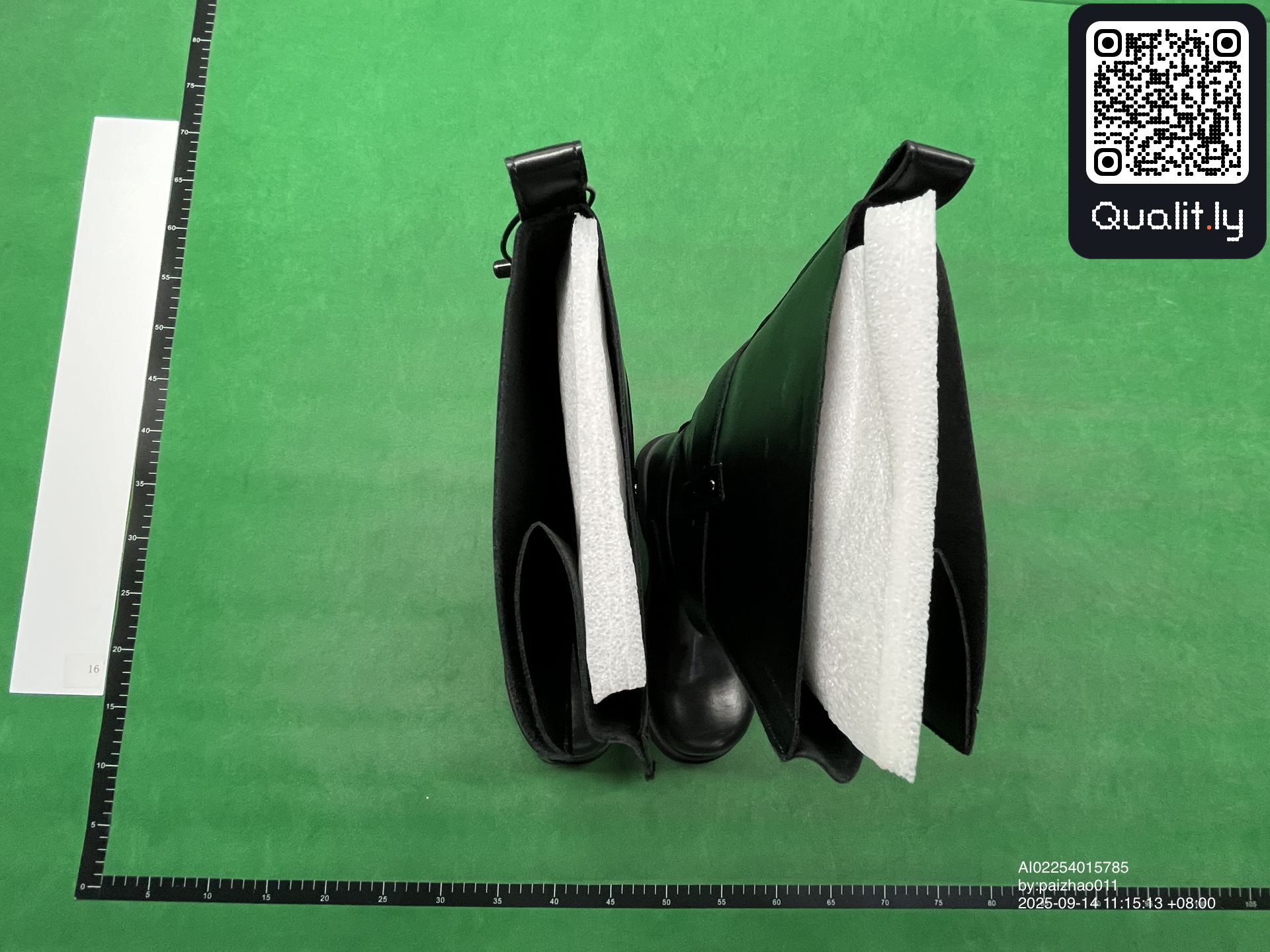 Bottes — photo QC 1 sur 6