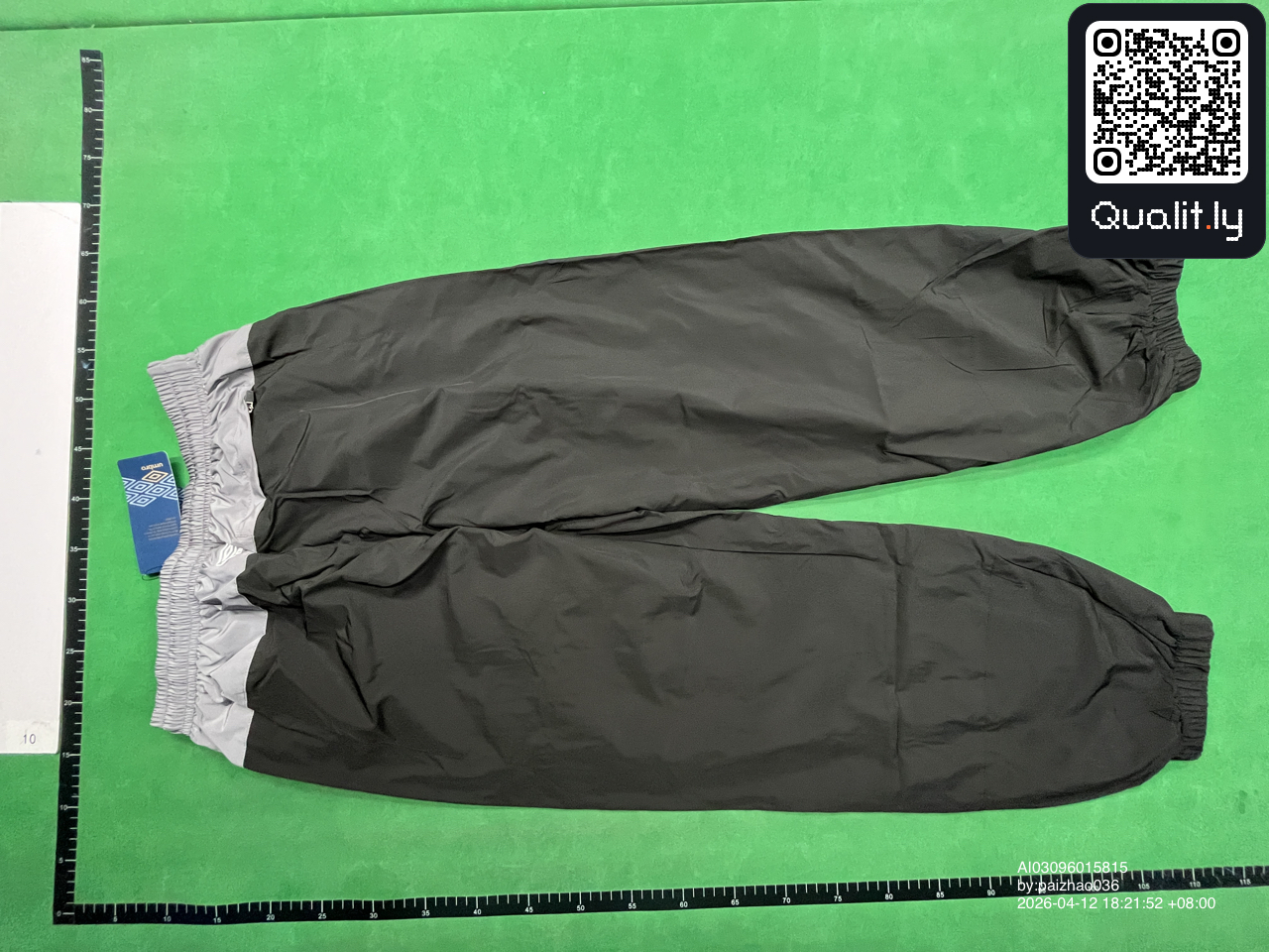 Byxor — QC-foto 2 av 34