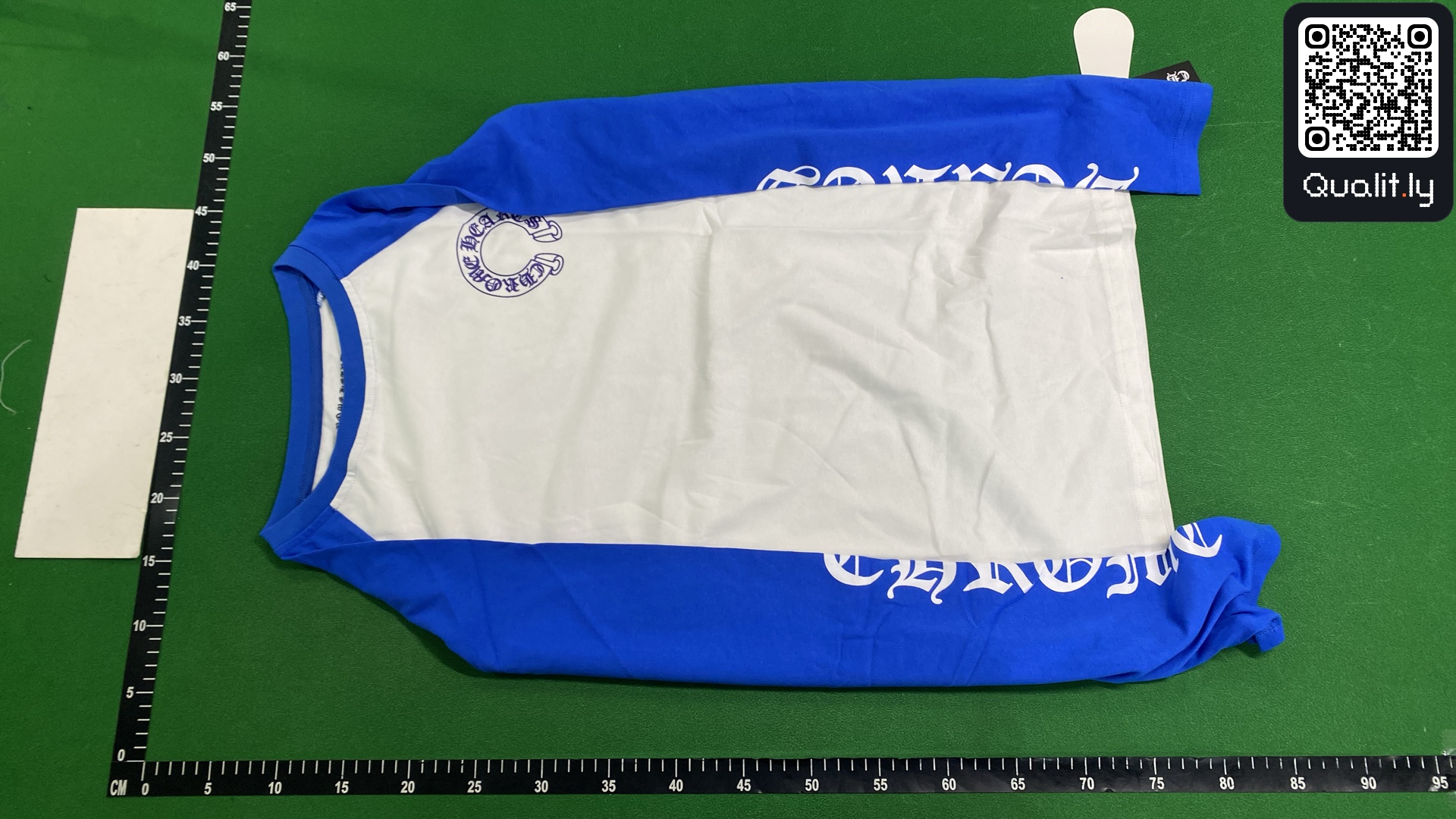 Camiseta — foto QC 2 de 24
