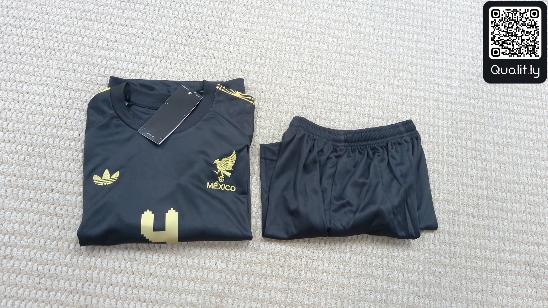 Shirt QC photo 1 of 20