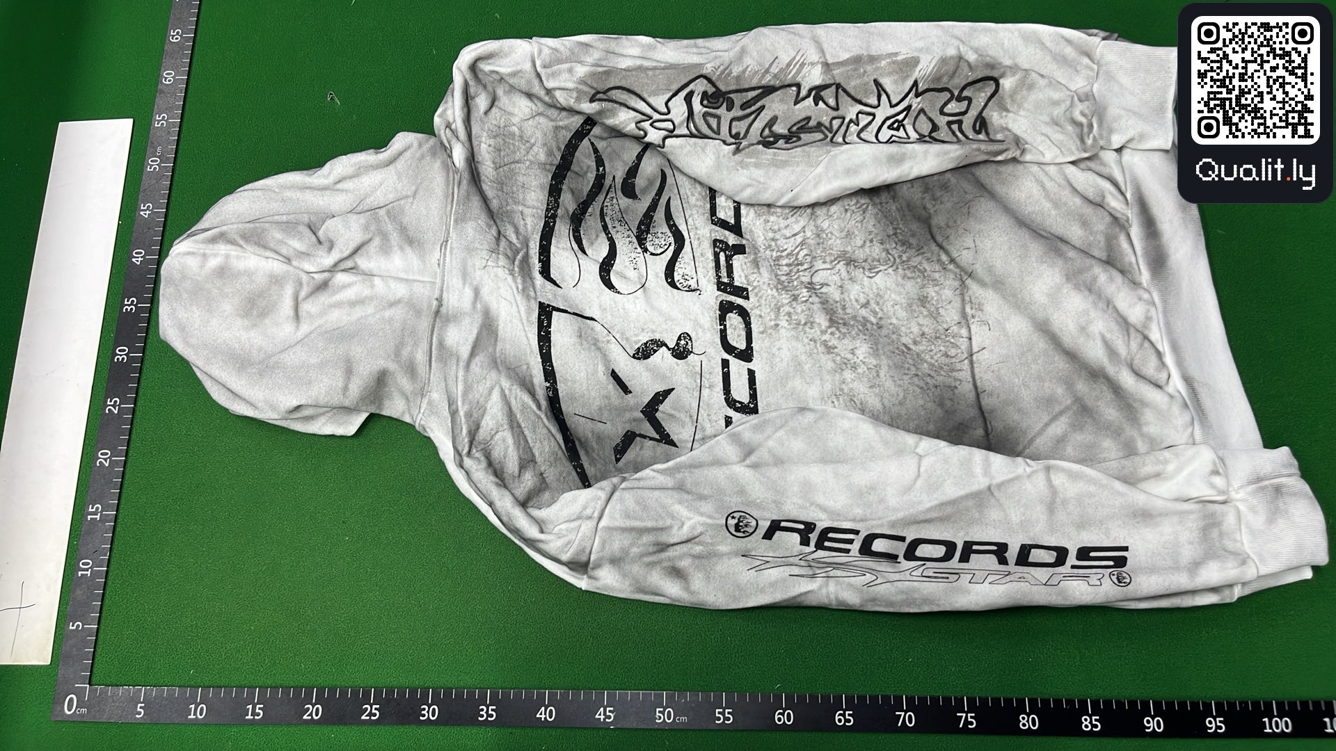 Sudadera con capucha — foto QC 3 de 360