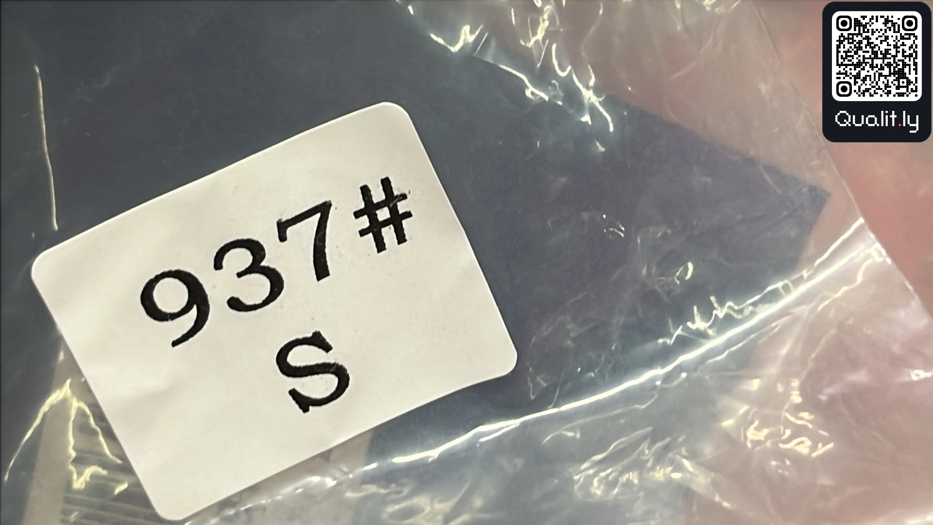 Jeans QC photo 1 of 103