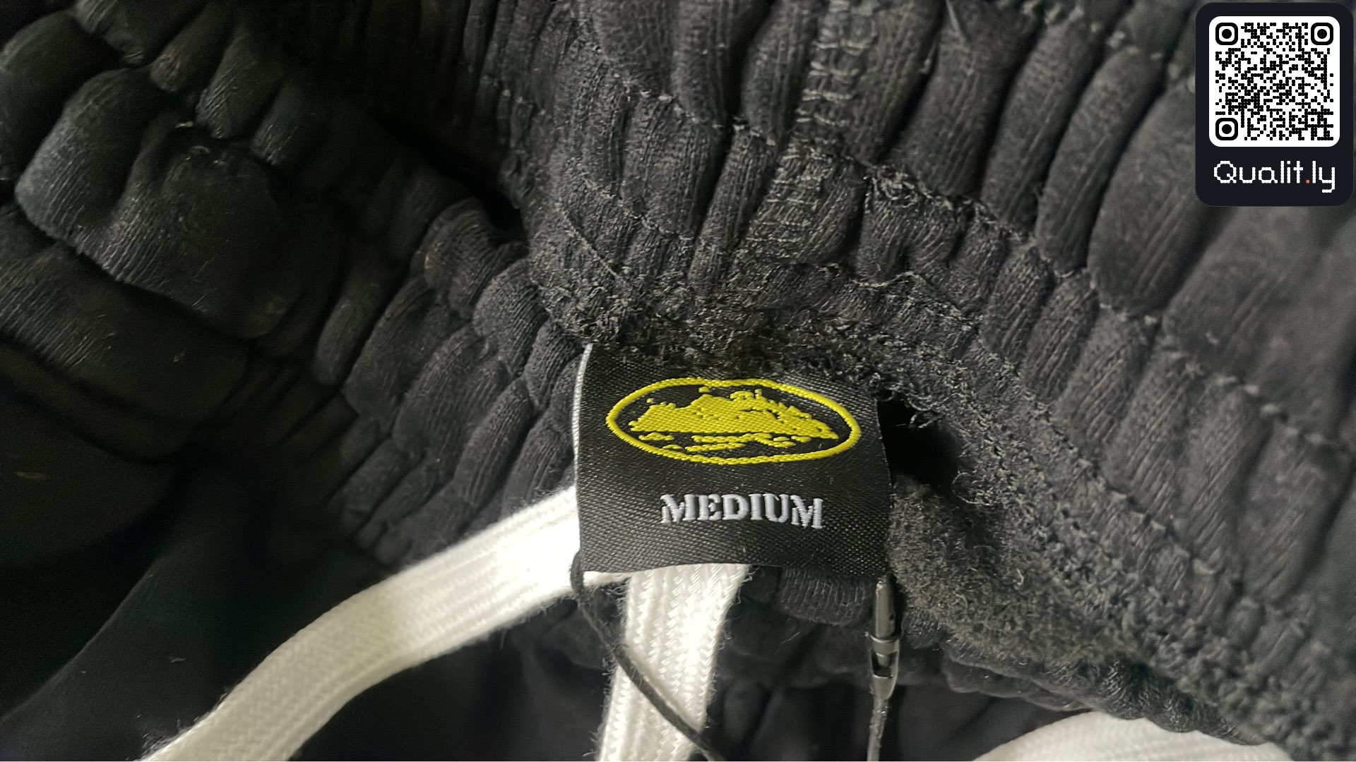 Hoodie QC photo 1 of 74