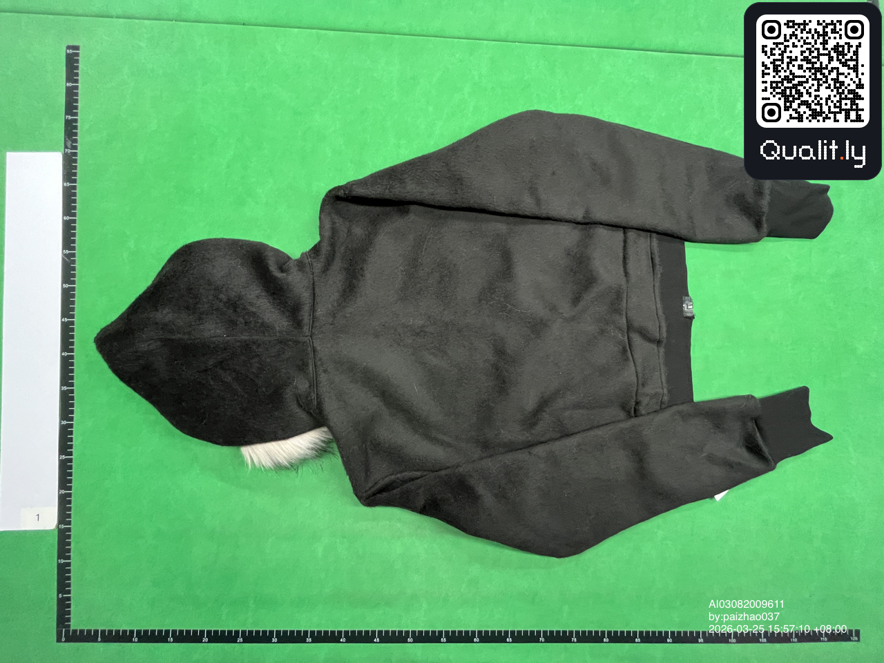 Hanorac cu glugă — fotografie QC 3 din 38