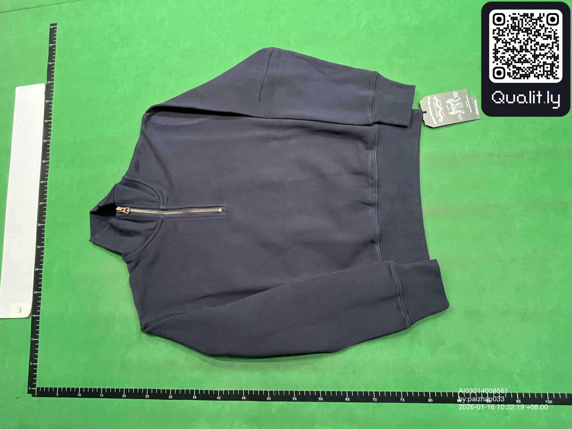 Sweatshirt QC photo 3 of 8