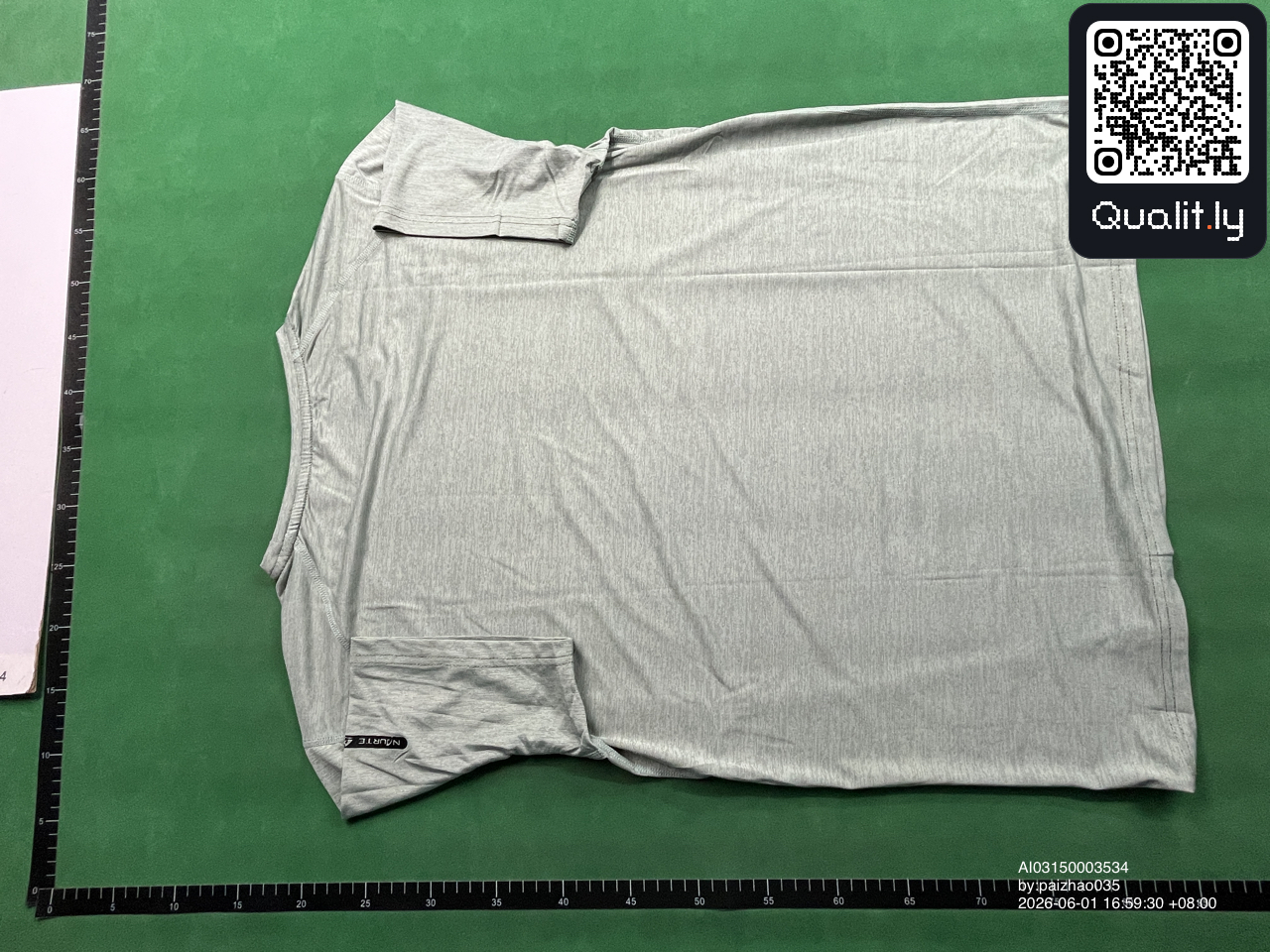 T-shirt — QC-foto 1 van 90