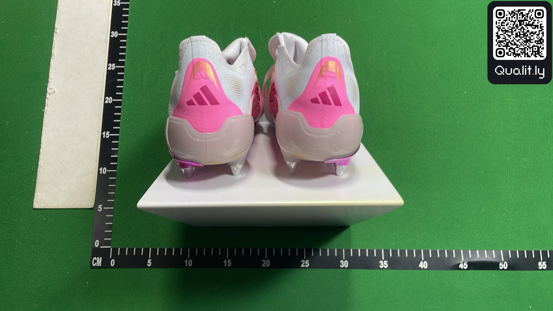 球鞋 QC 照片 3 / 12
