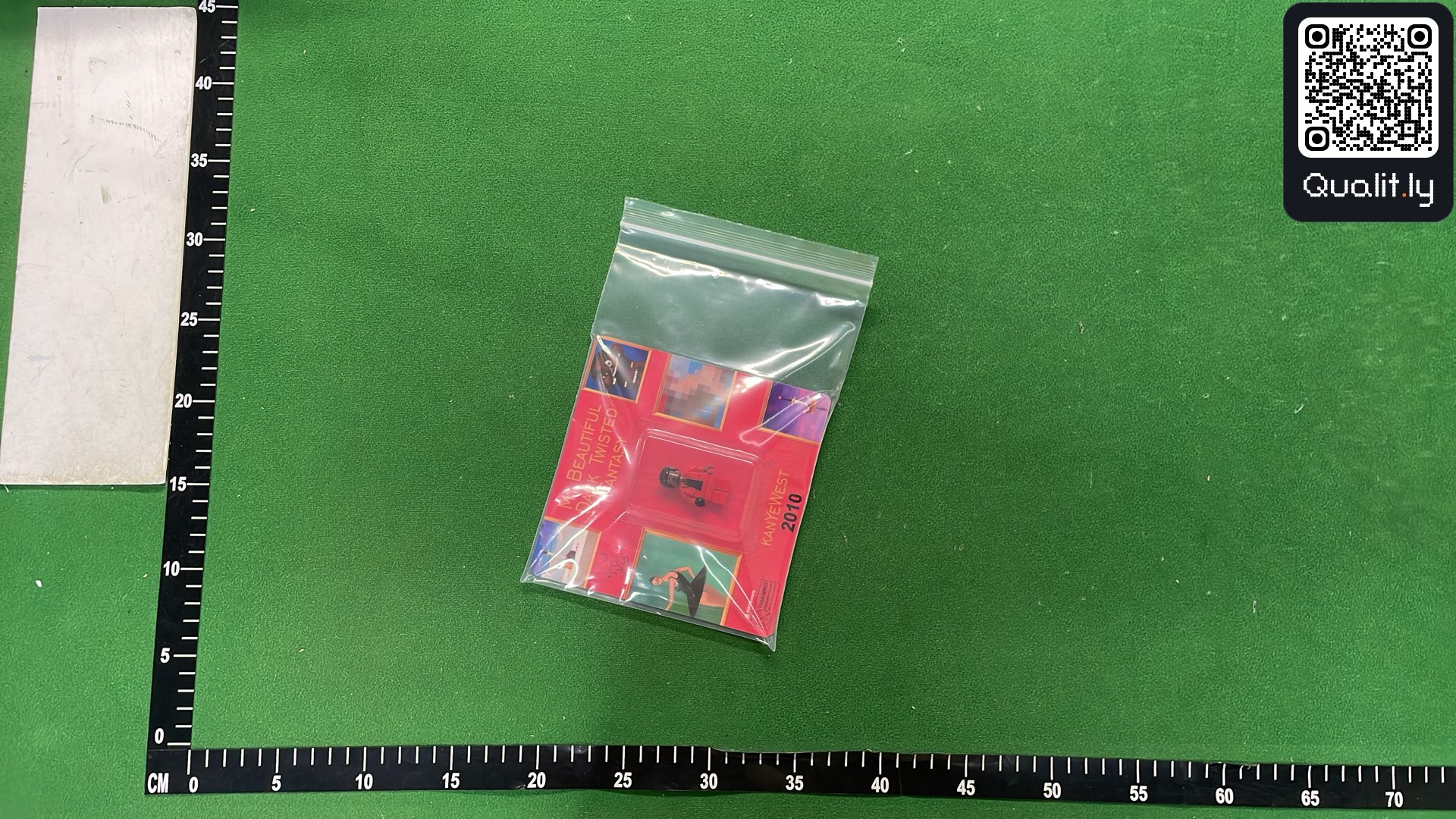 Foto QC 3 de 8