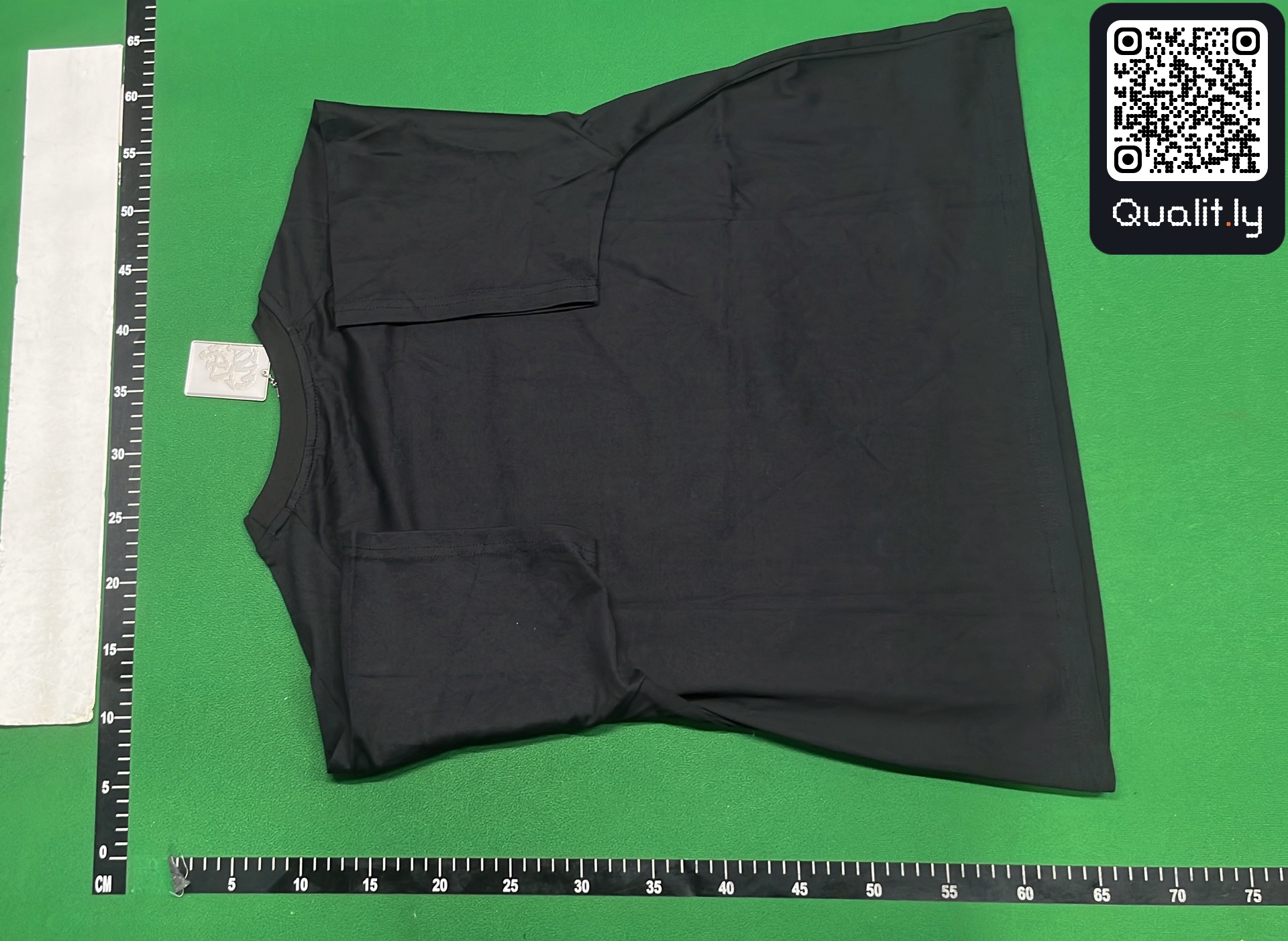 T-shirt QC photo 3 of 16