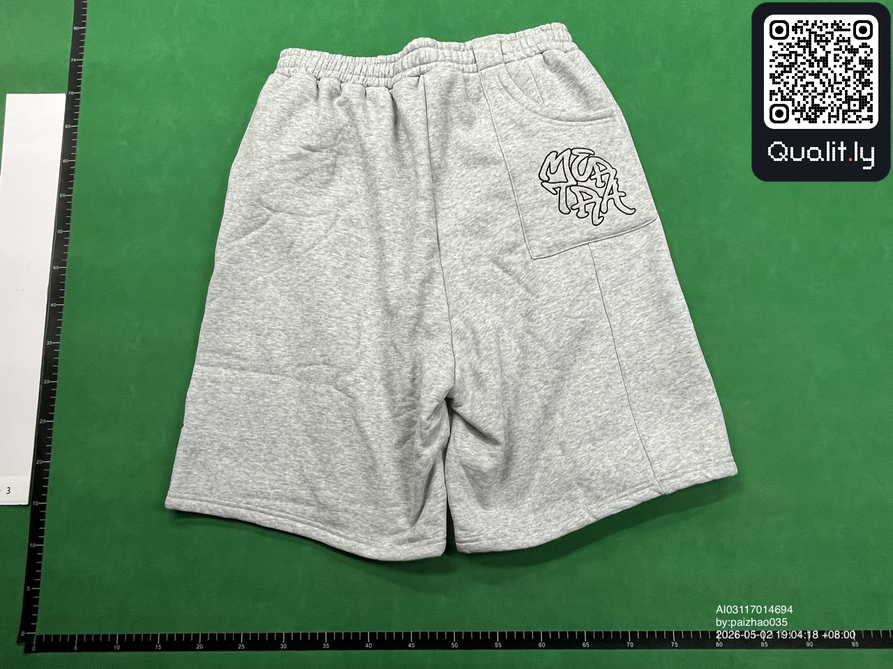 Pantaloni — fotografie QC 2 din 4