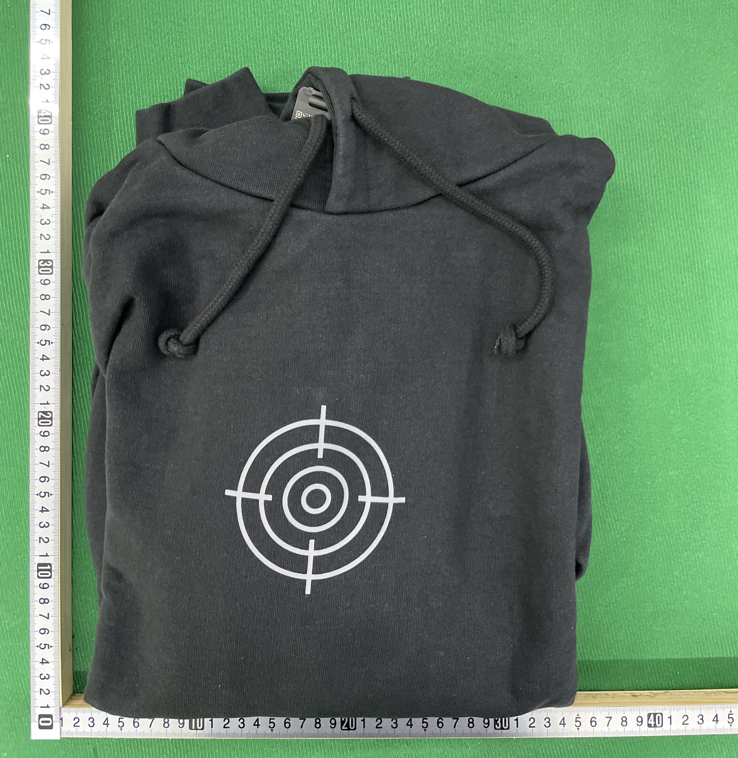 Sweat à capuche — photo QC 1 sur 44