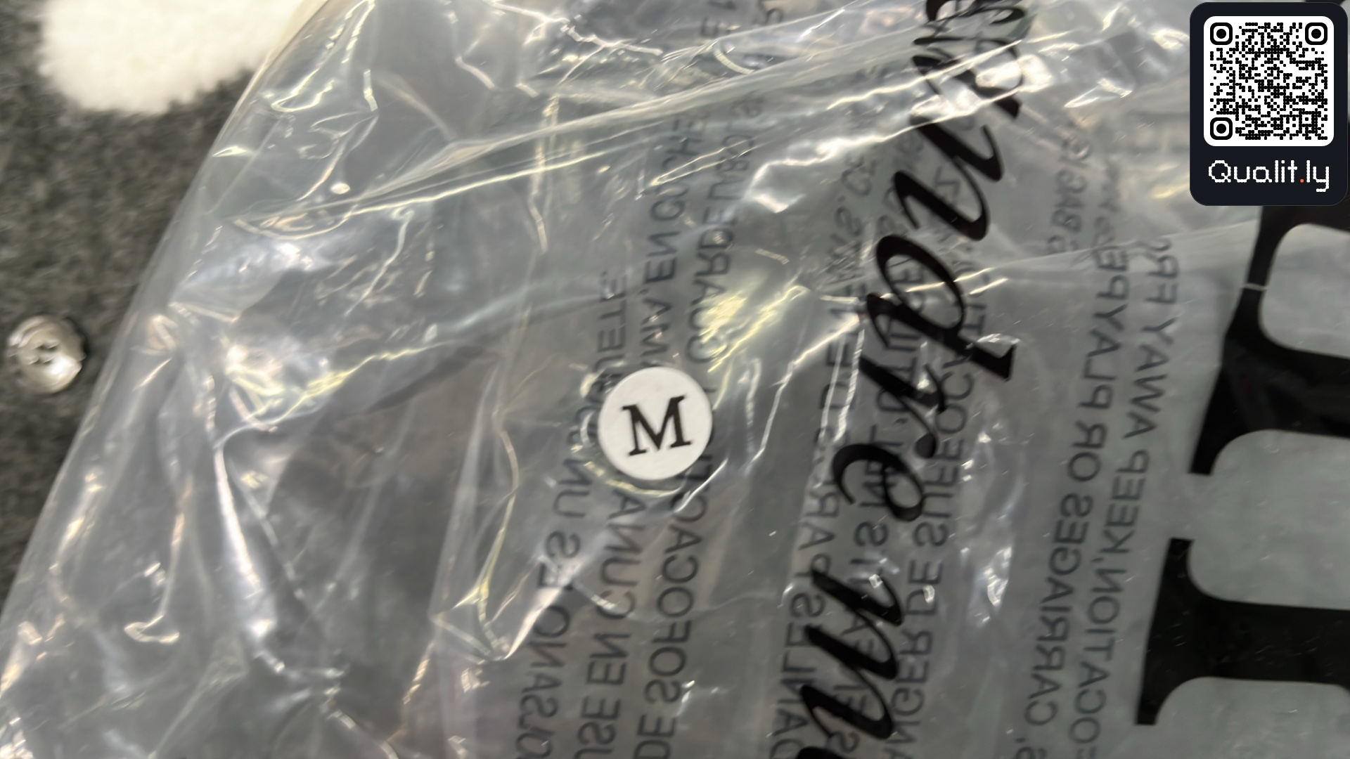 Camisola de malha — foto QC 1 de 14