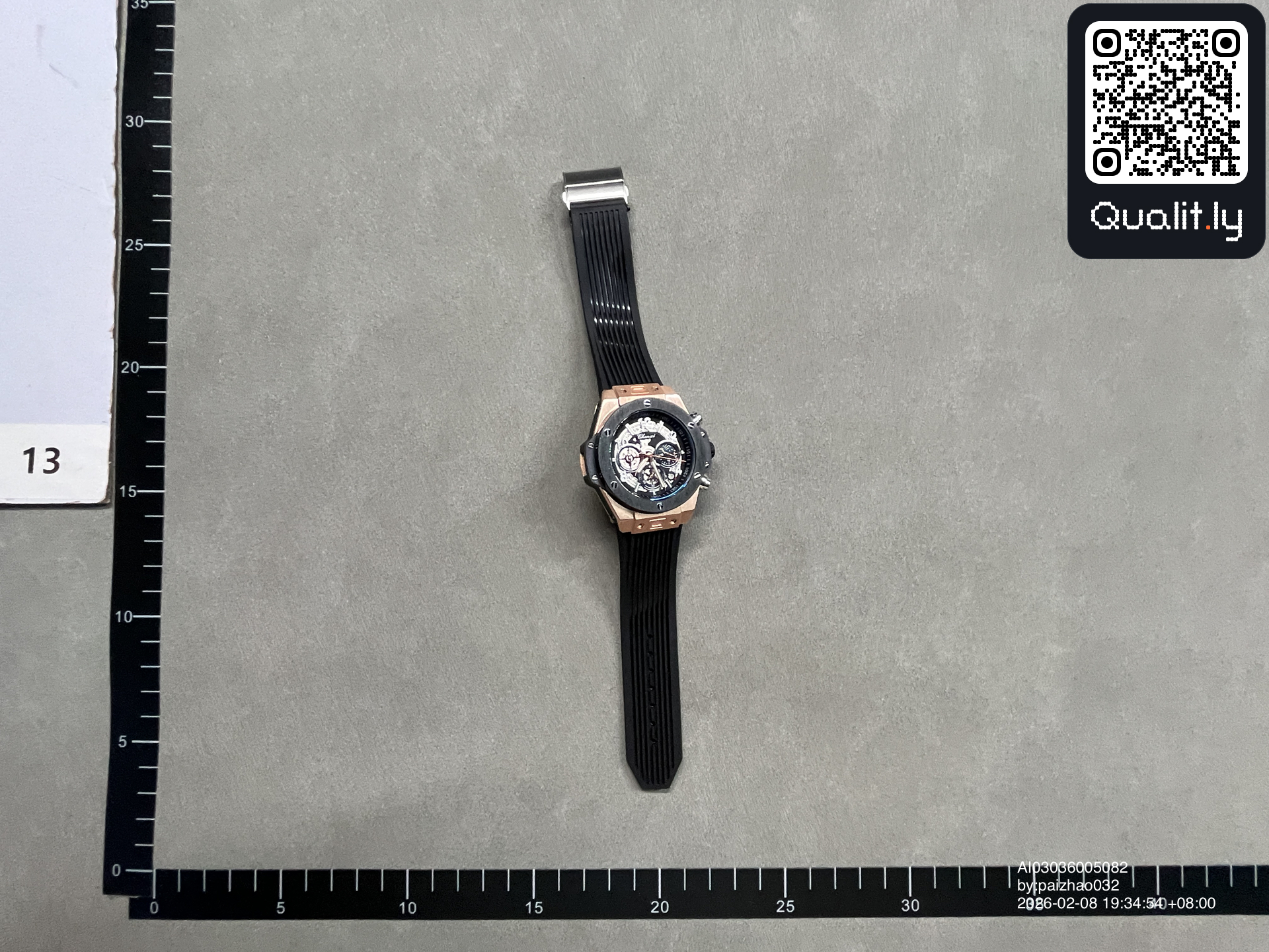 Zegarek — zdjęcie QC 1 z 3