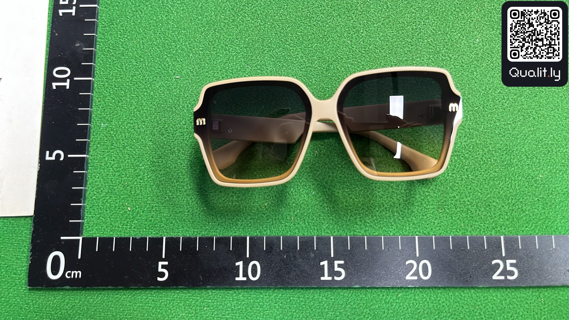 Gafas de sol — foto QC 1 de 13