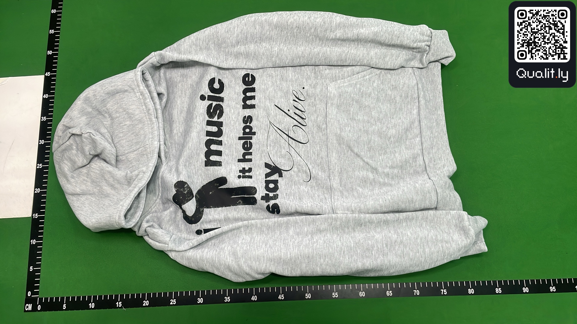 Hoodie QC photo 2 of 8