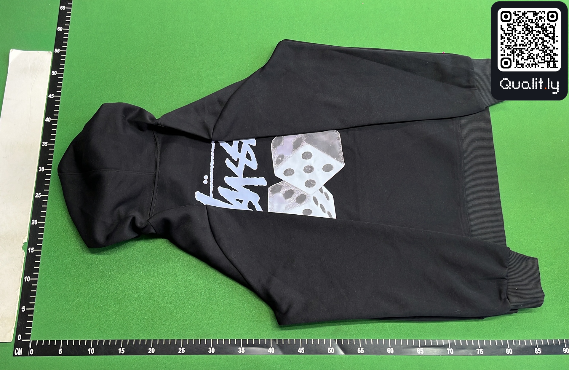 Hoodie QC photo 3 of 4