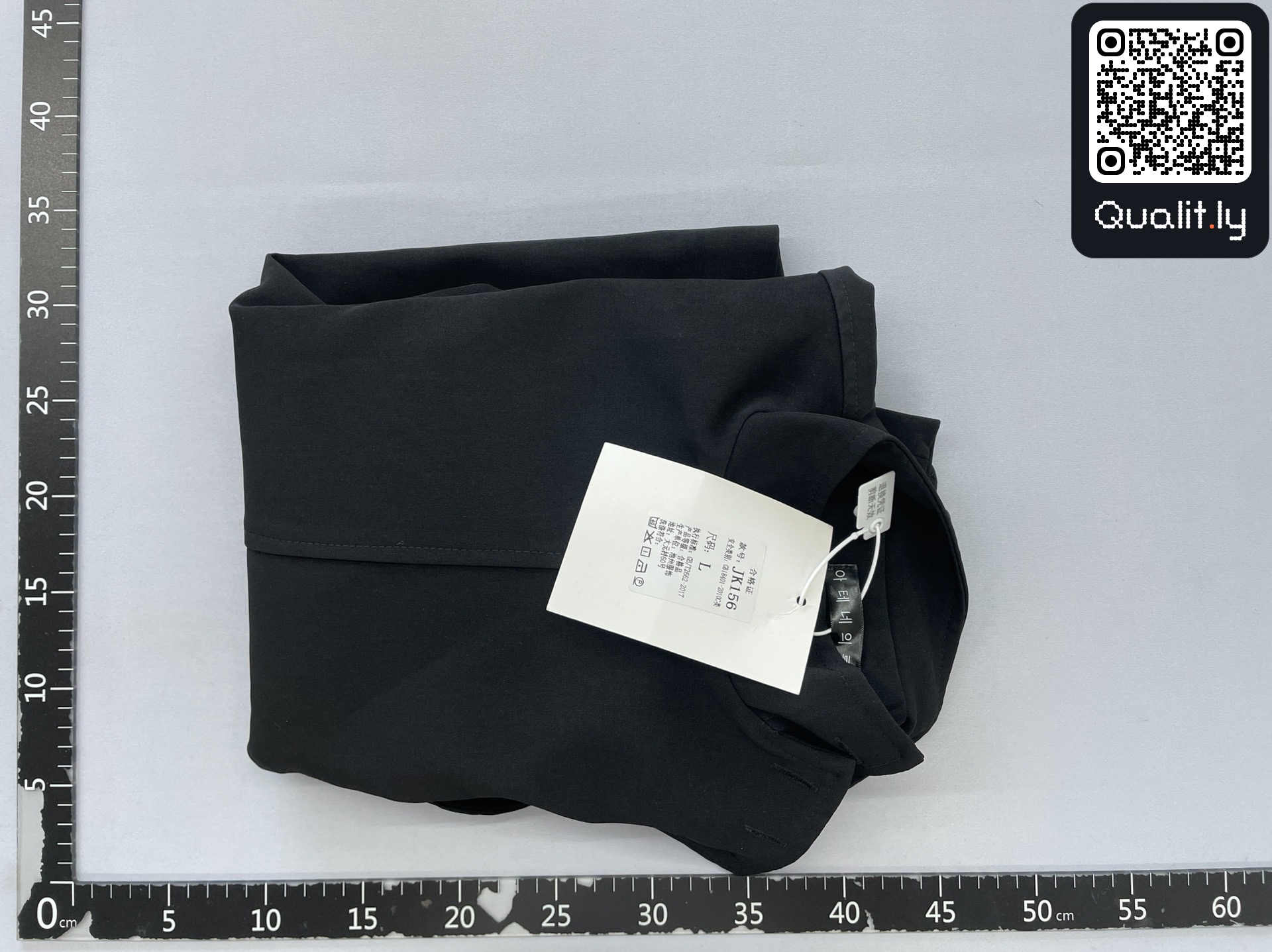 夹克 QC 照片 1 / 4