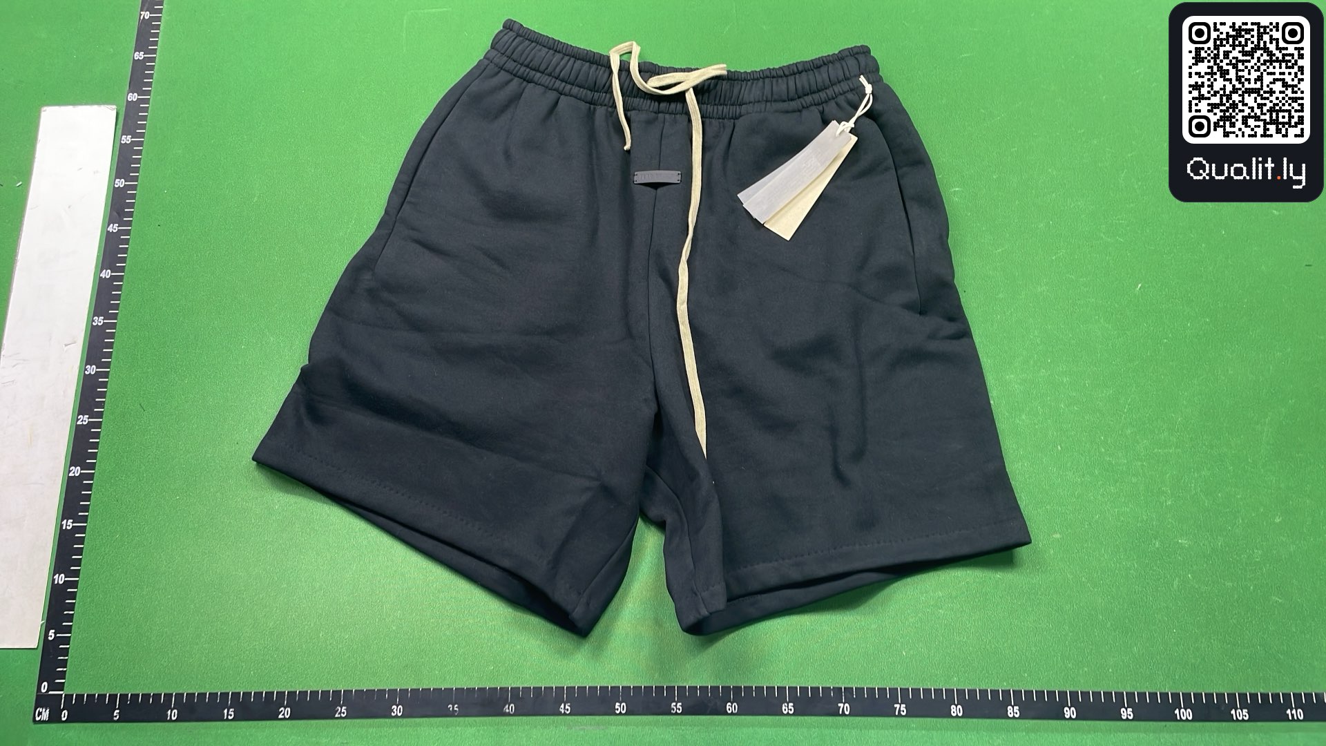 Shorts — QC-foto 2 av 8